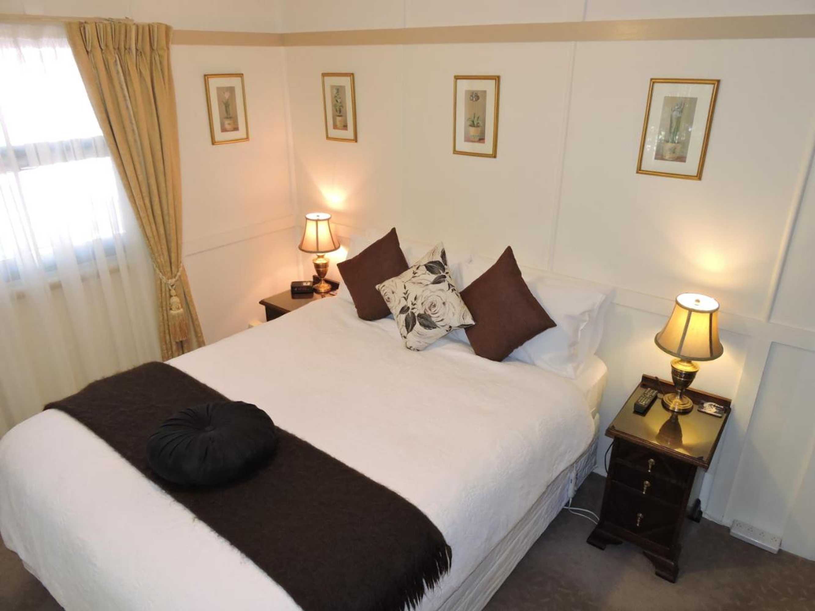 Gift card for Kubba Roonga Guesthouse - Boutique Luxury Peaceful Stay & Gardens - Breakfast Included Gift card for Kubba Roonga Guesthouse - Boutique Luxury Peaceful Stay & Gardens - Breakfast Included