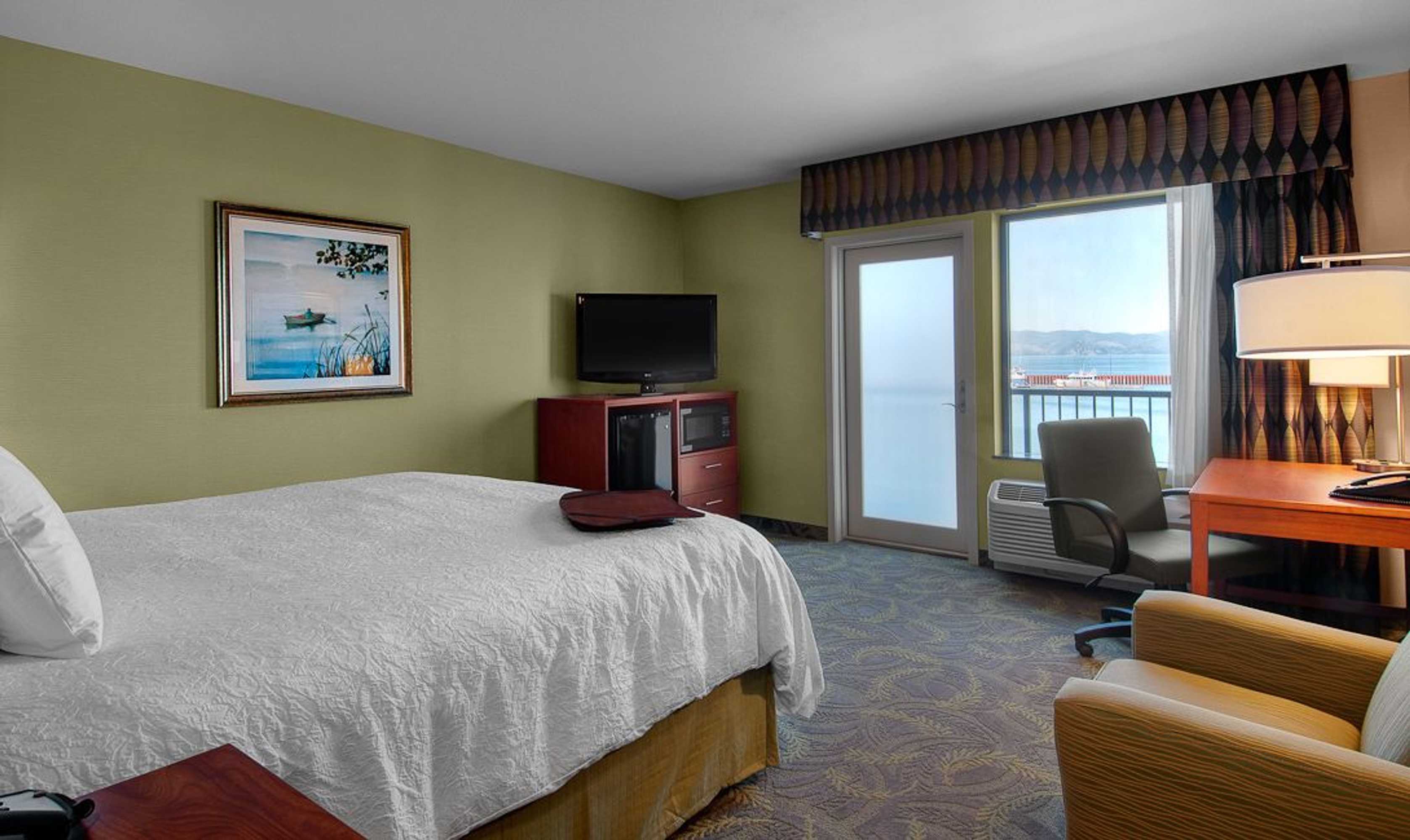 Gift card for Hampton Inn And Suites Astoria Gift card for Hampton Inn And Suites Astoria