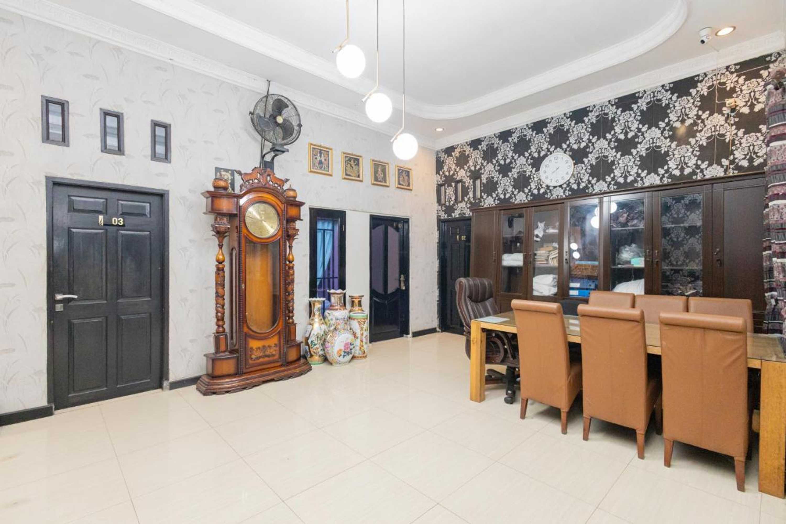 Gift card for Boss Residence Serang Mitra Reddoorz