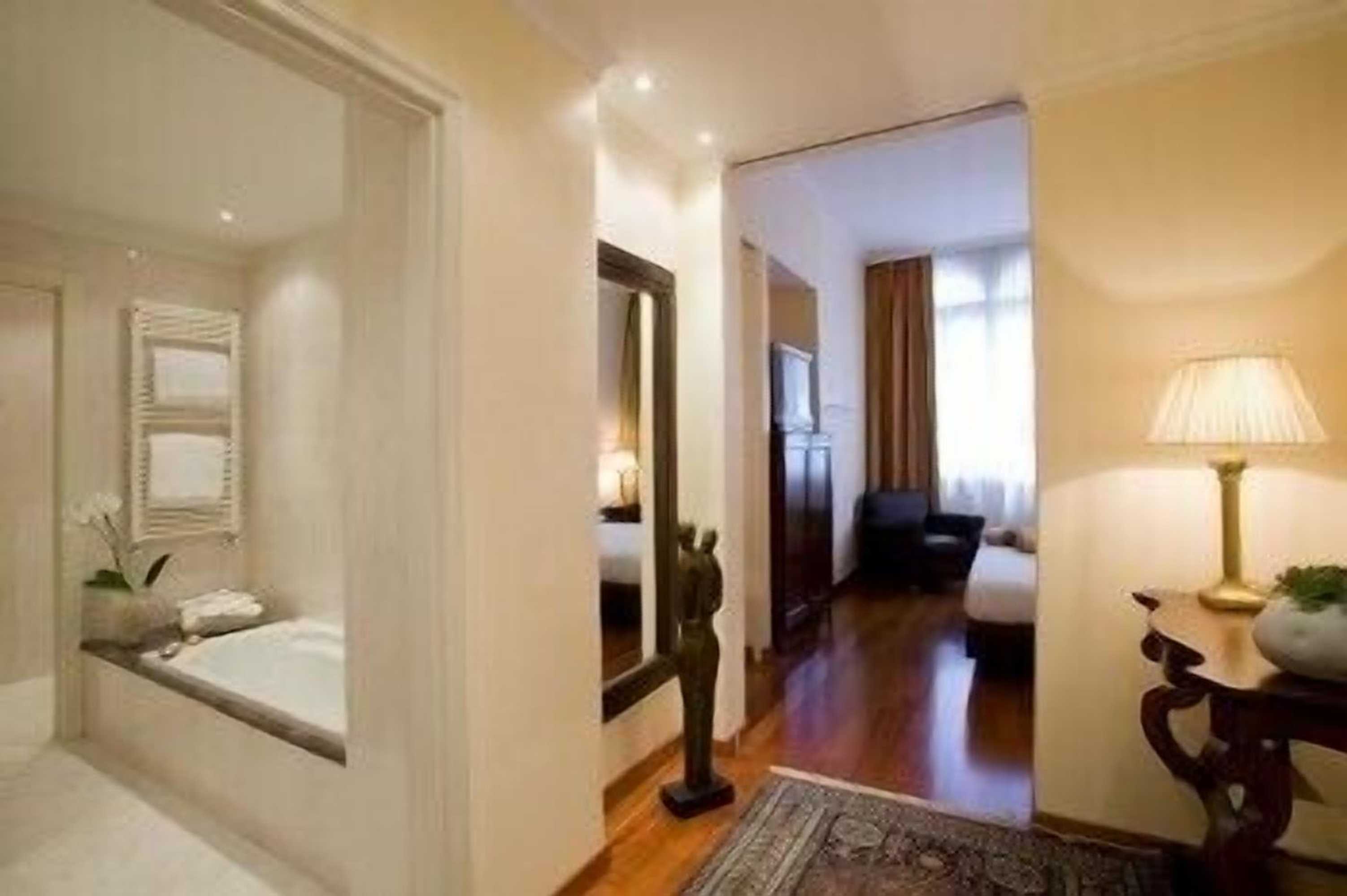 Gift card for Astoria Hotel Italia Gift card for Astoria Hotel Italia