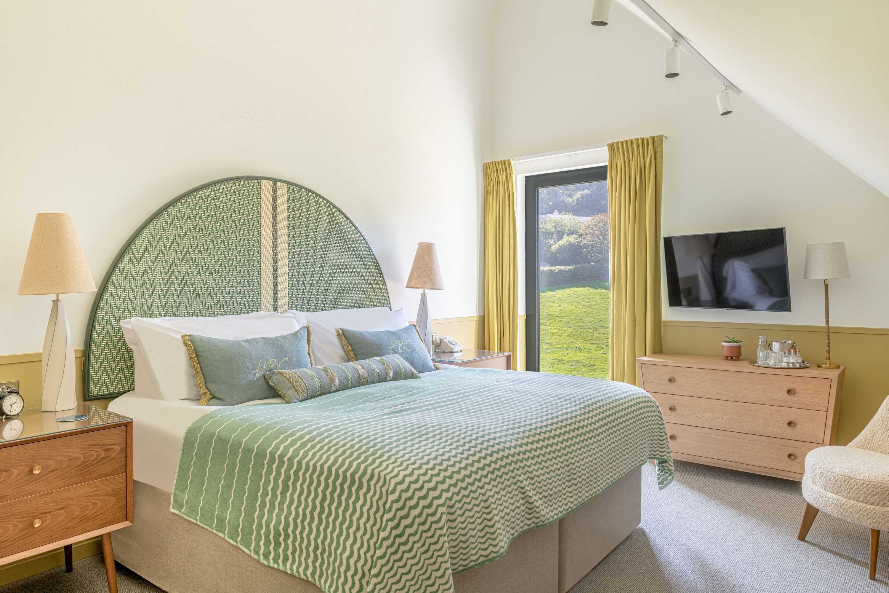 Gift card for Harbour Beach Club & Hotel Gift card for Harbour Beach Club & Hotel
