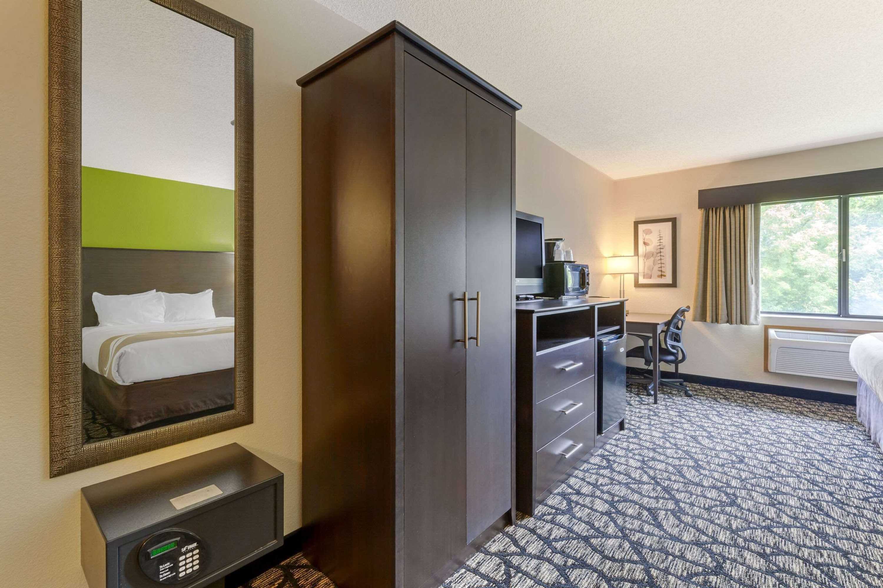 Gift card for Quality Inn Oshkosh Aviation Park