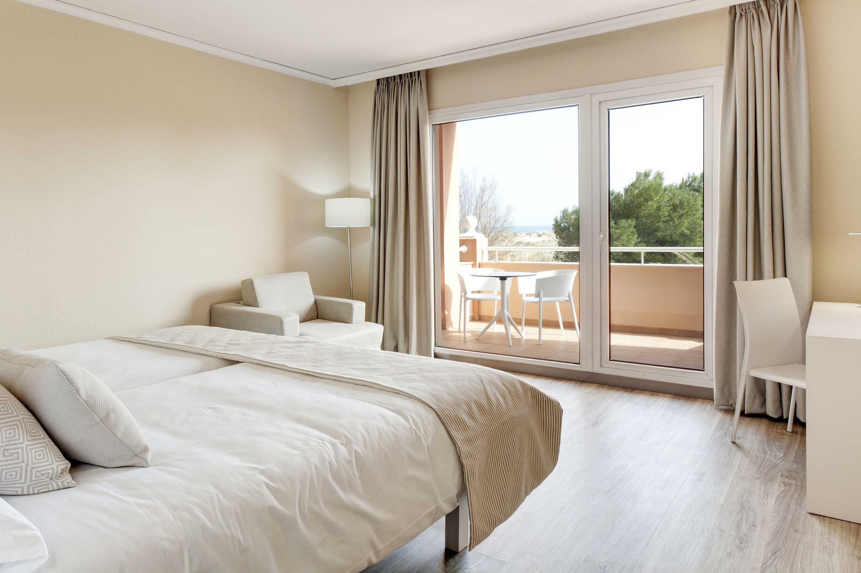 Gift card for Oliva Nova Beach & Golf Hotel Gift card for Oliva Nova Beach & Golf Hotel