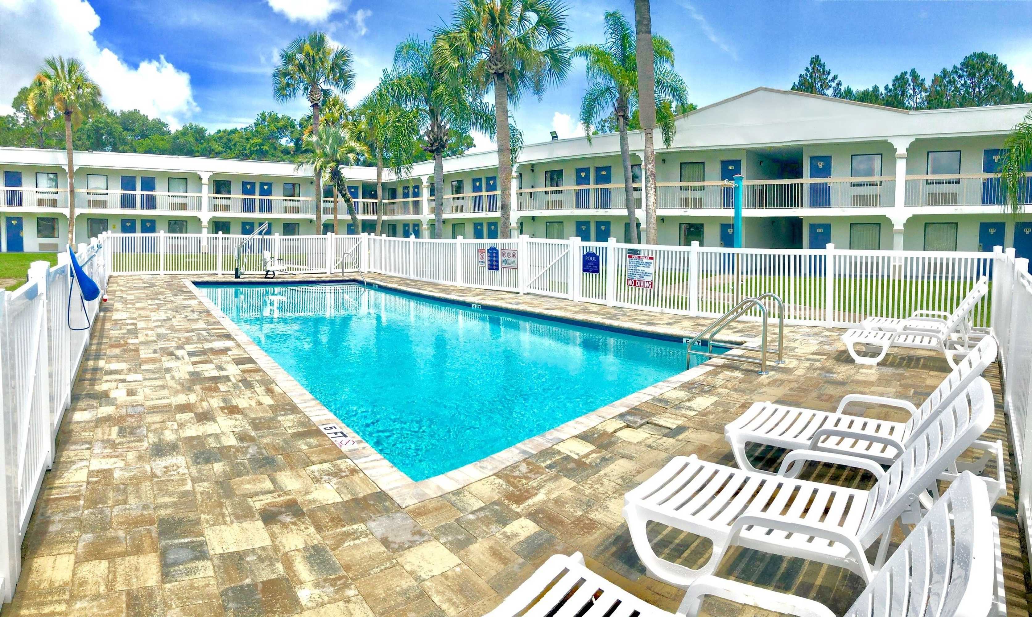Gift card for Motel 6 Starke, FL Gift card for Motel 6 Starke, FL
