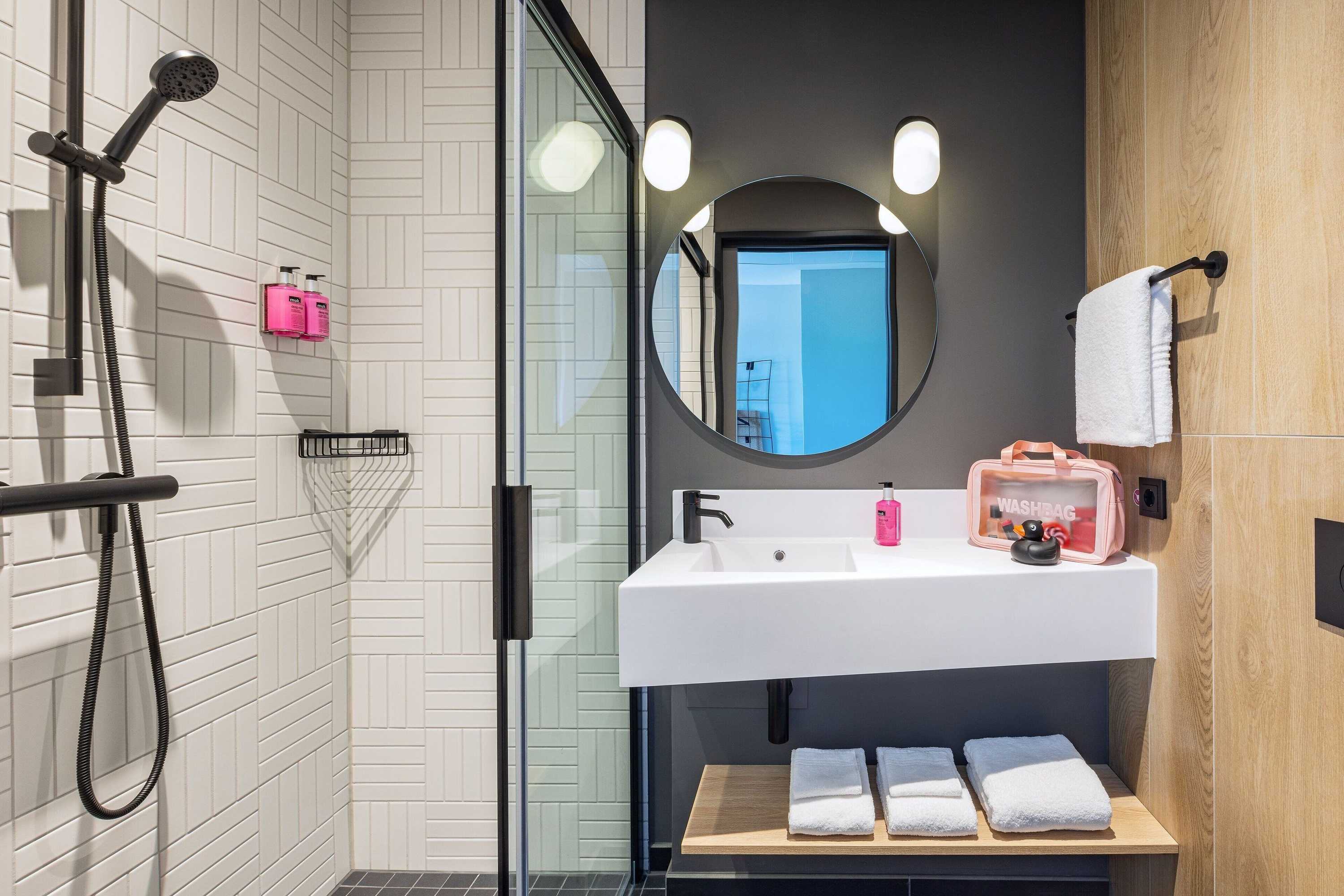 Gift card for Moxy Simmern