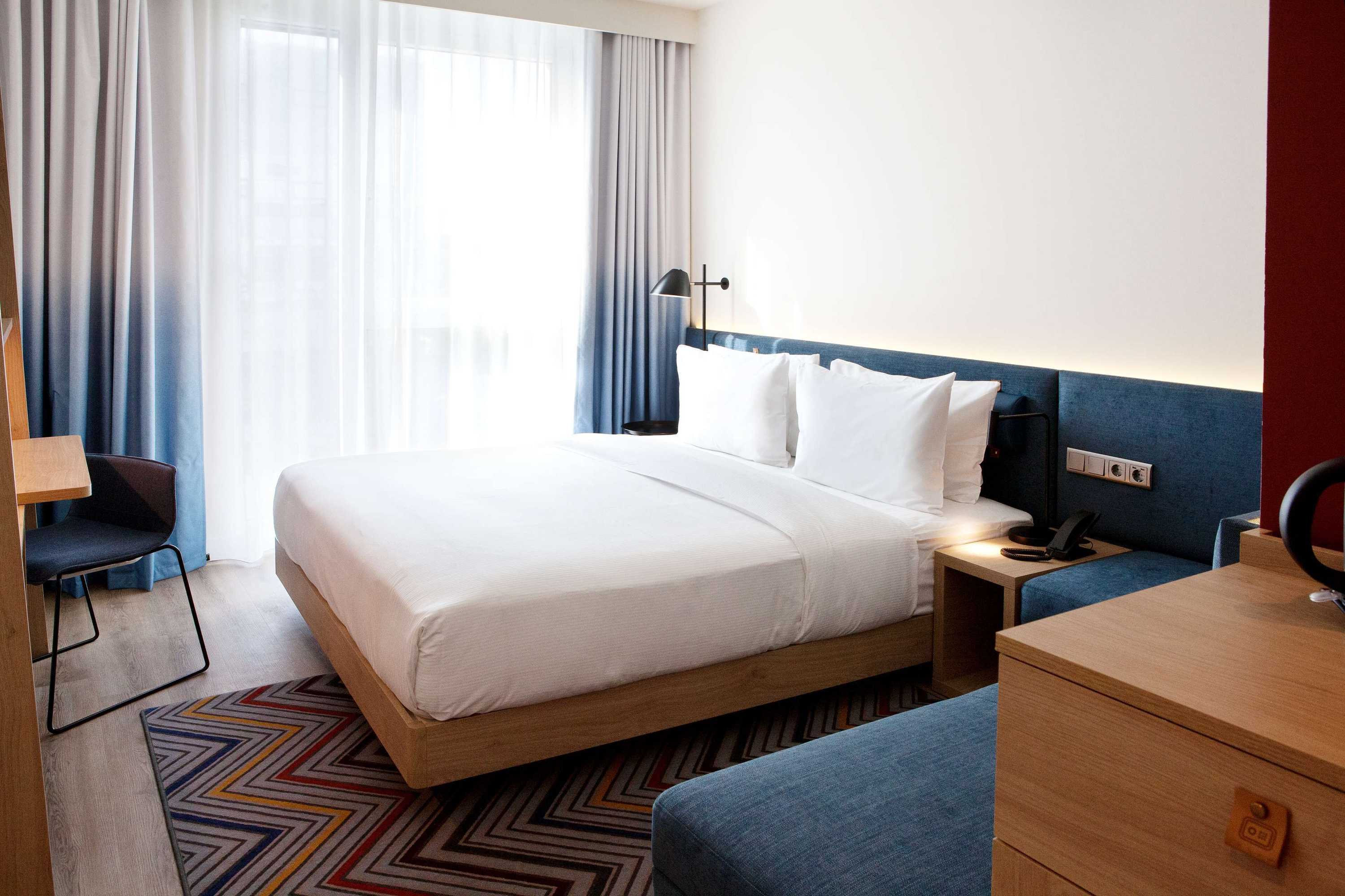 Gift card for Hampton by Hilton Munich Airport South Gift card for Hampton by Hilton Munich Airport South