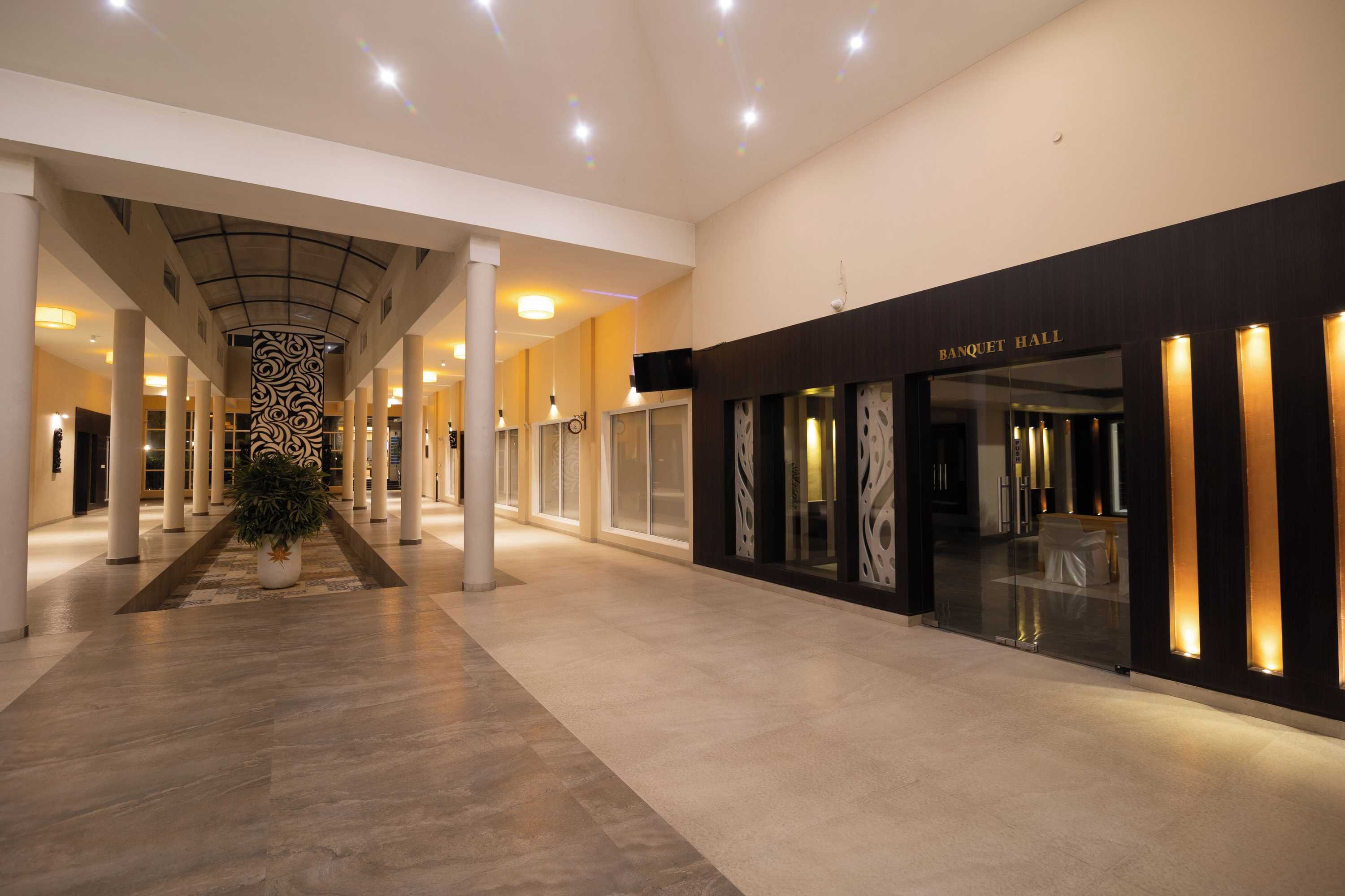 Gift card for D Wayfarer Inn Resort