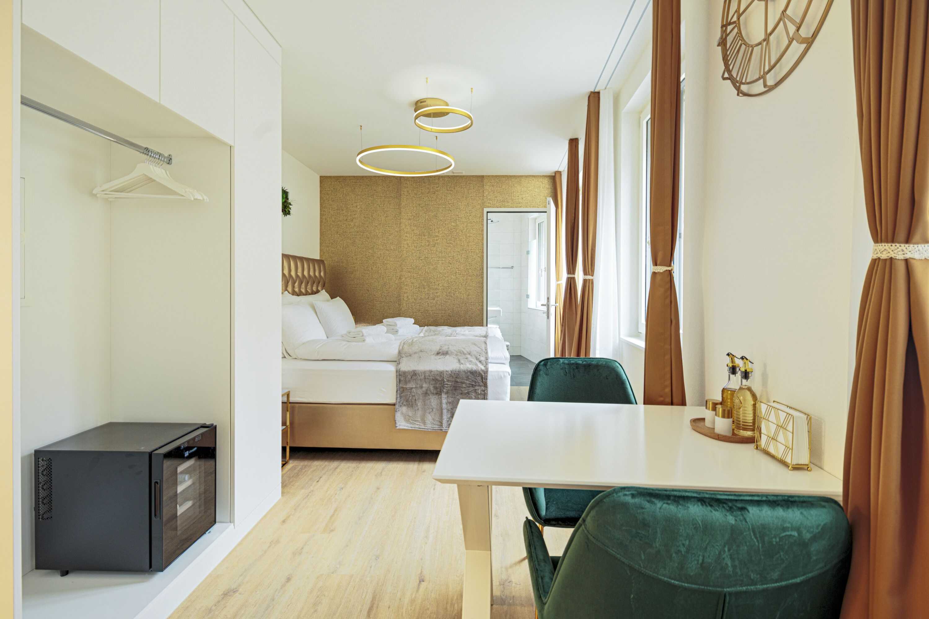 Gift card for Mühlensteg Apartments by Visimo - Elegant. Quiet. Central Gift card for Mühlensteg Apartments by Visimo - Elegant. Quiet. Central