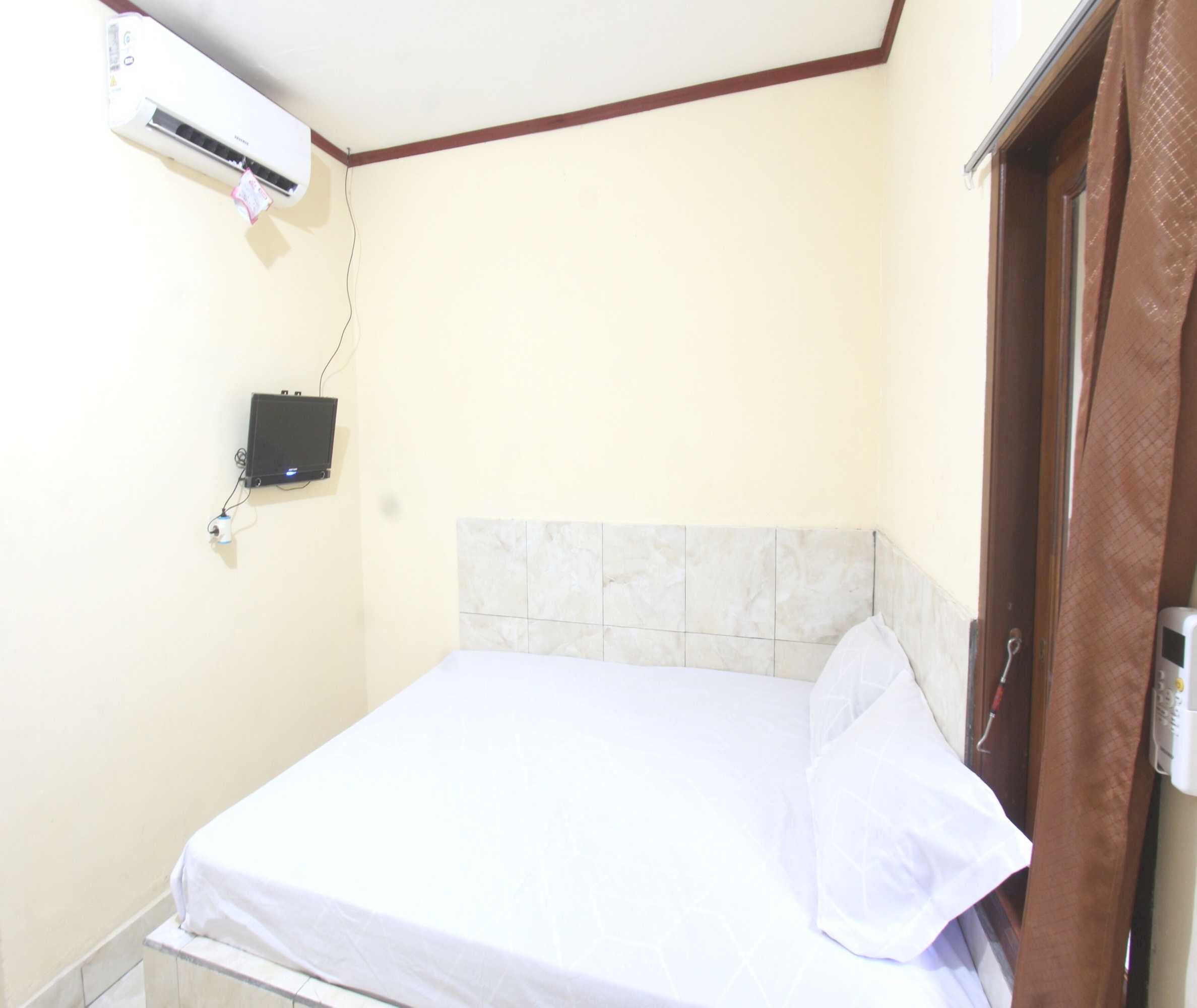 Gift card for Oyo 93666 Lestari Homestay Gift card for Oyo 93666 Lestari Homestay
