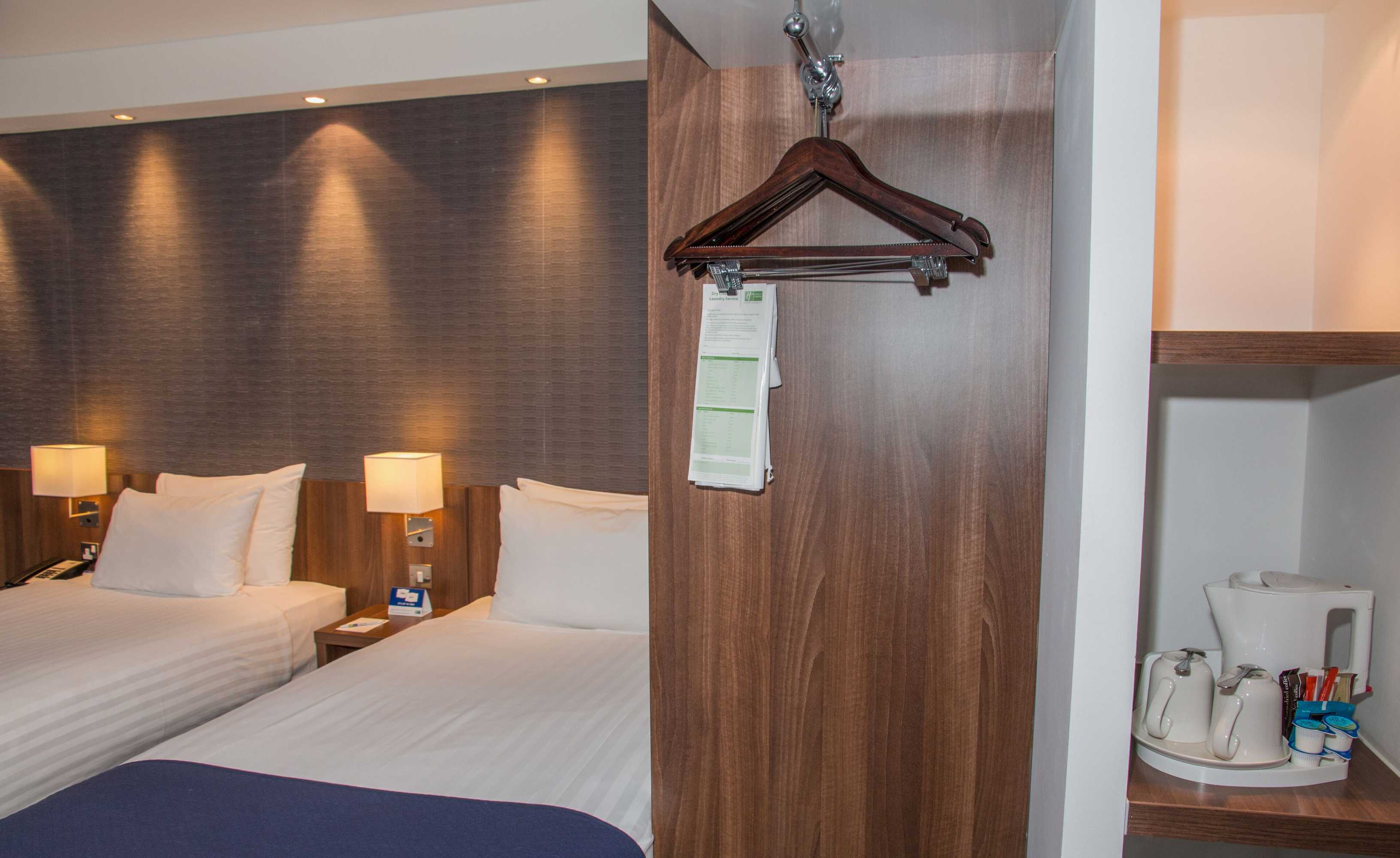Gift card for Holiday Inn Express London Heathrow T5 by Ihg Gift card for Holiday Inn Express London Heathrow T5 by Ihg