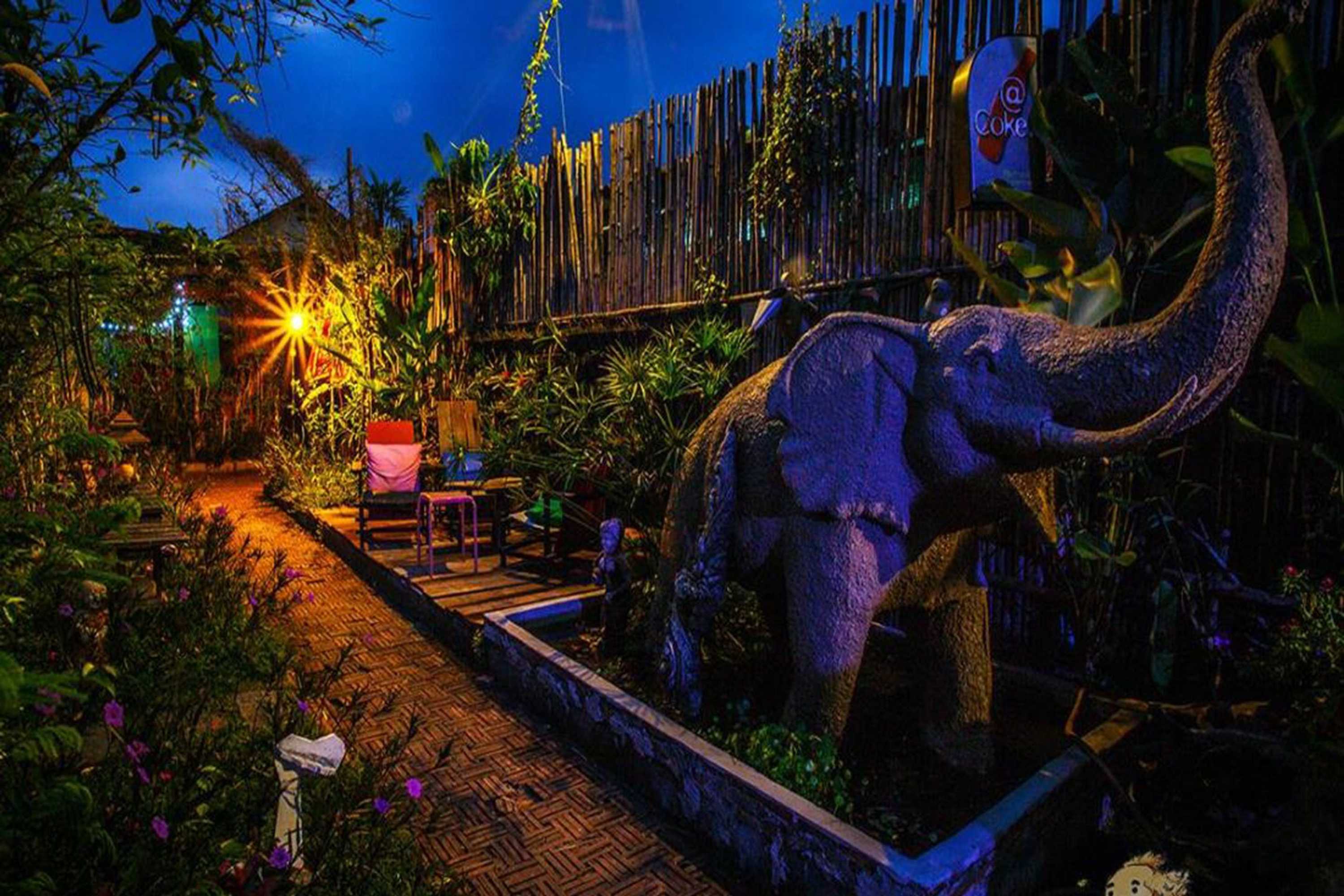 Gift card for Artist Place Trat Gift card for Artist Place Trat