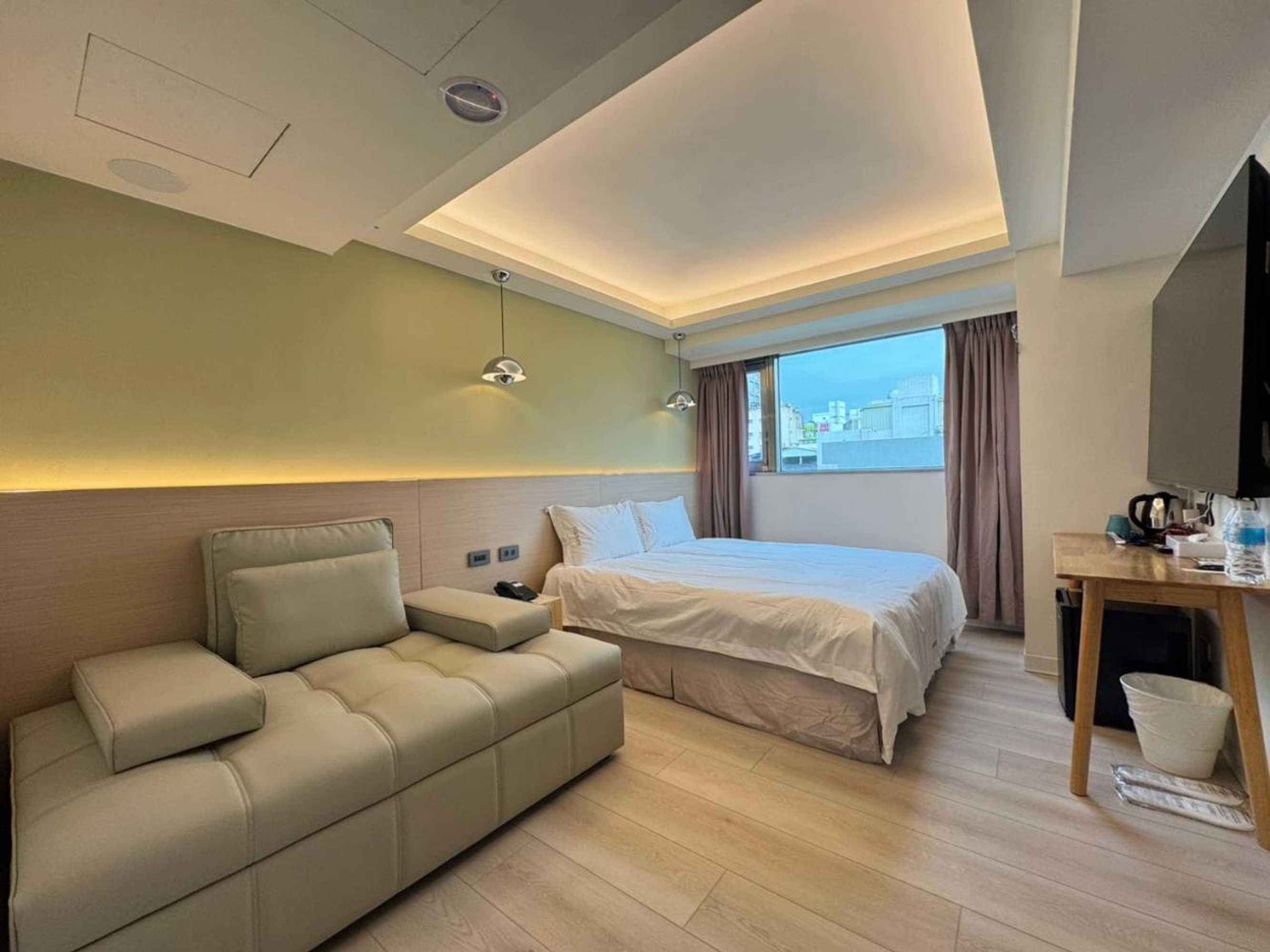 Gift card for Kiwi Express Hotel