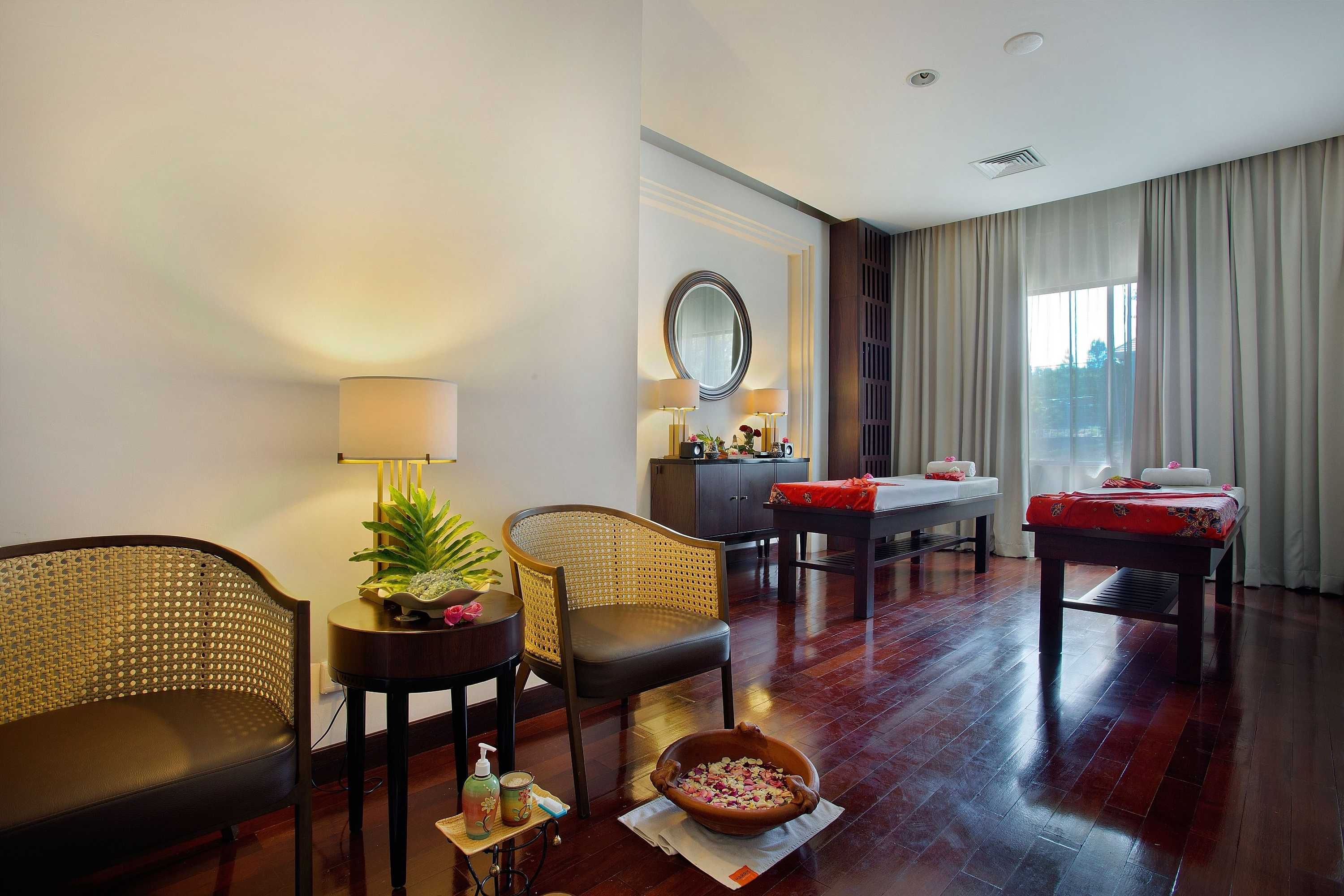 Gift card for Harris Hotel & Conventions Malang Gift card for Harris Hotel & Conventions Malang