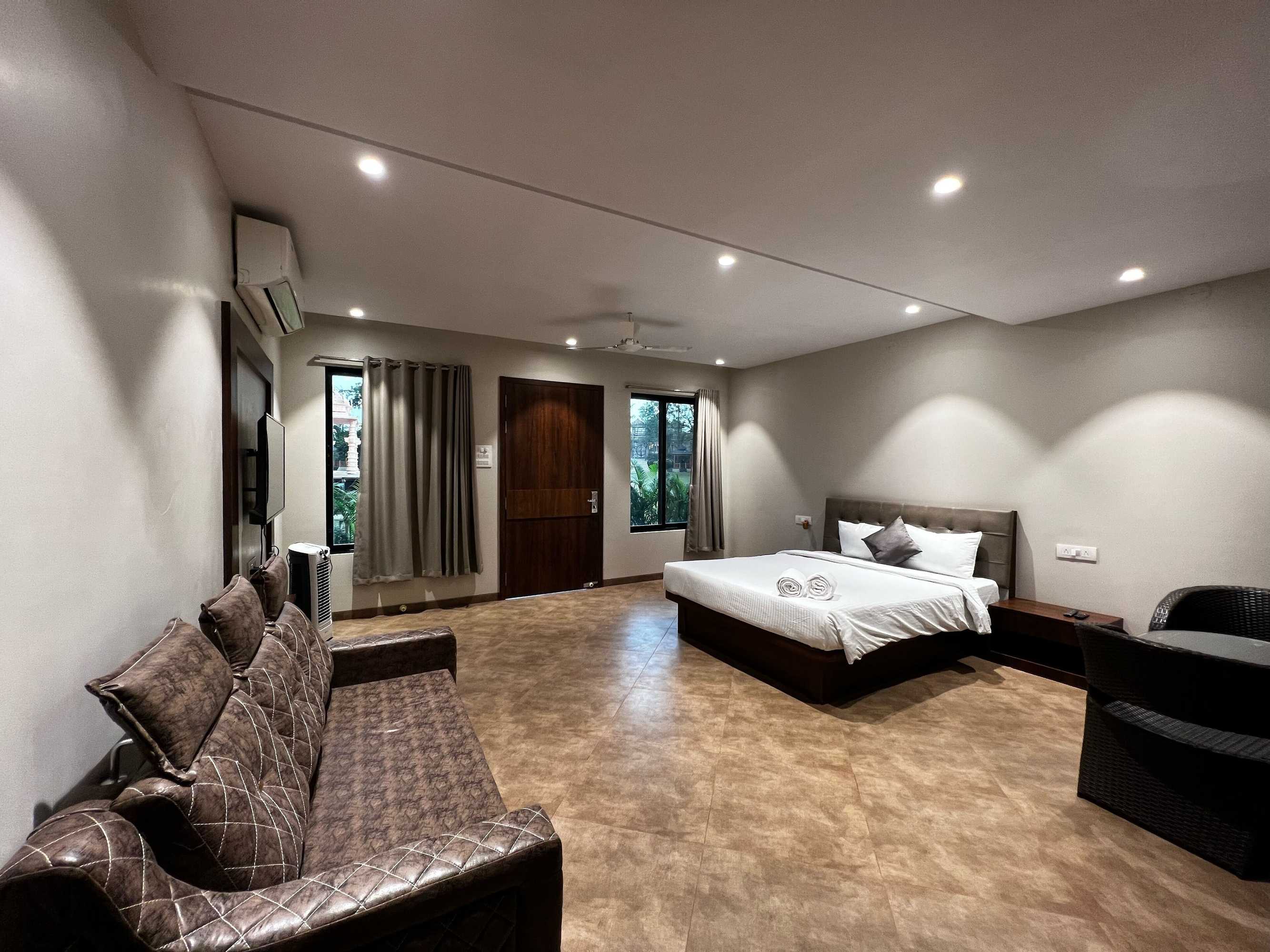 Gift card for Paramount Riverfront Resort & Spa Gift card for Paramount Riverfront Resort & Spa