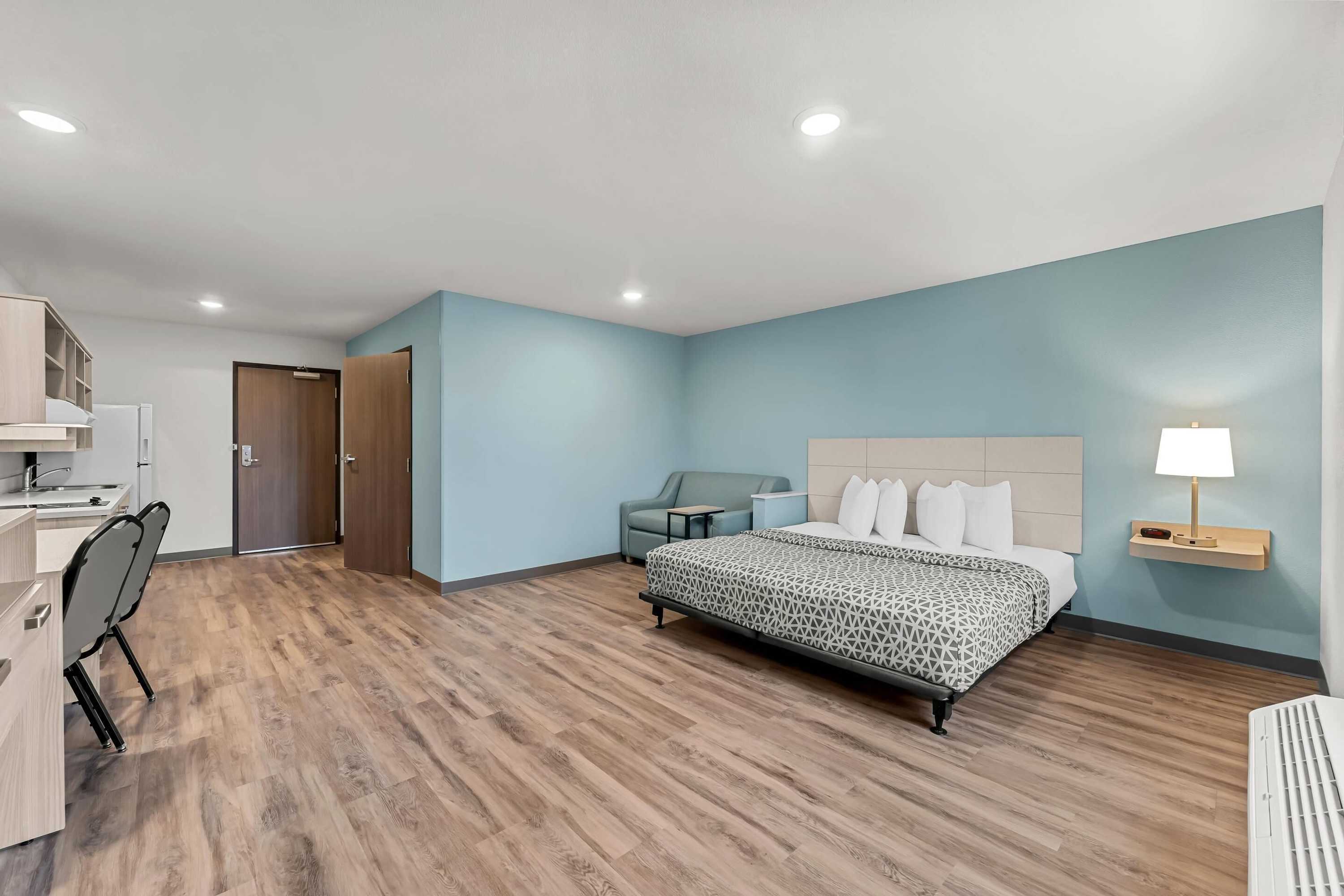 Gift card for Woodspring Suites Wilmington Riverfront