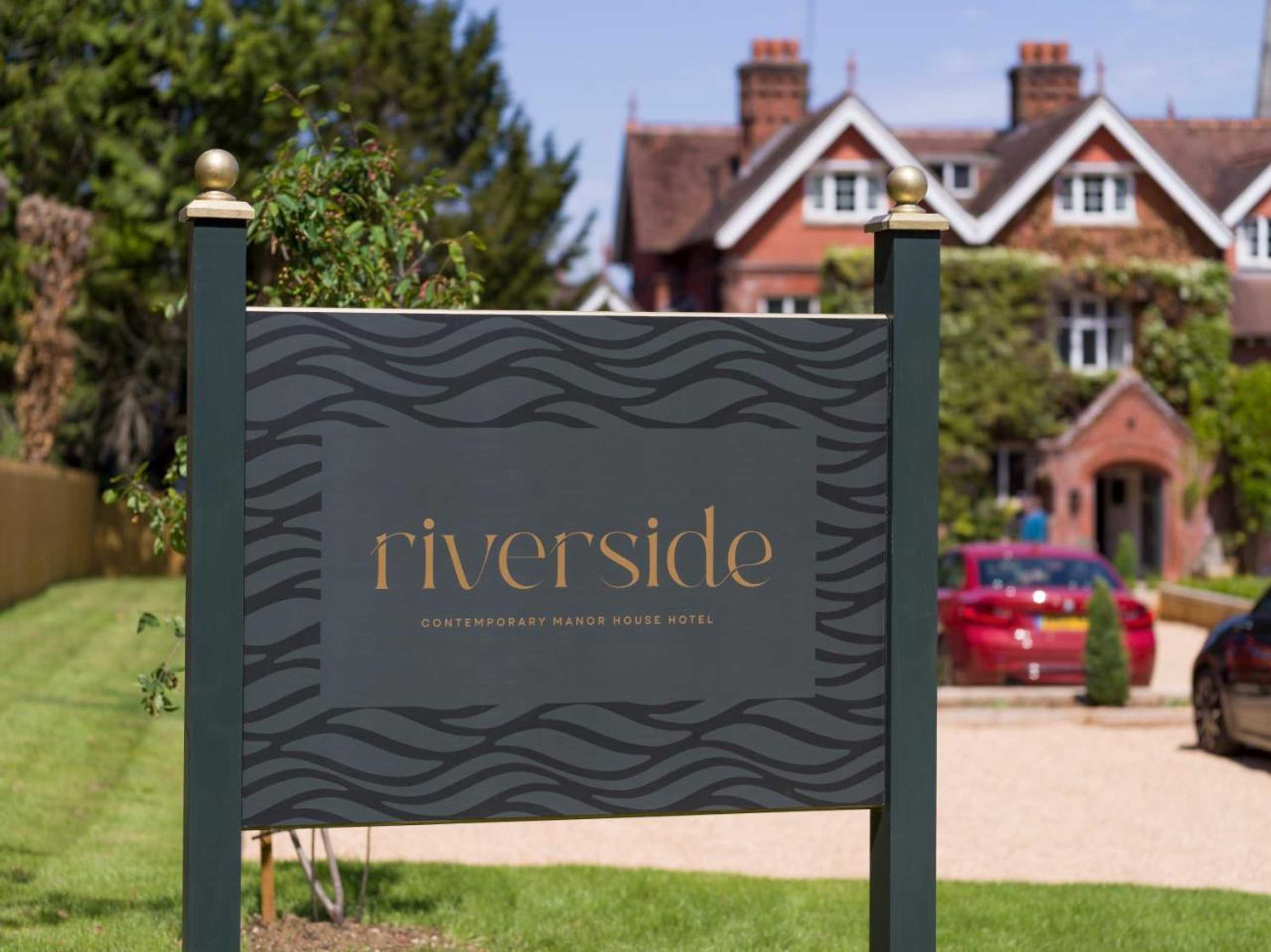 Gift card for Riverside Contemporary Manor House Hotel Gift card for Riverside Contemporary Manor House Hotel