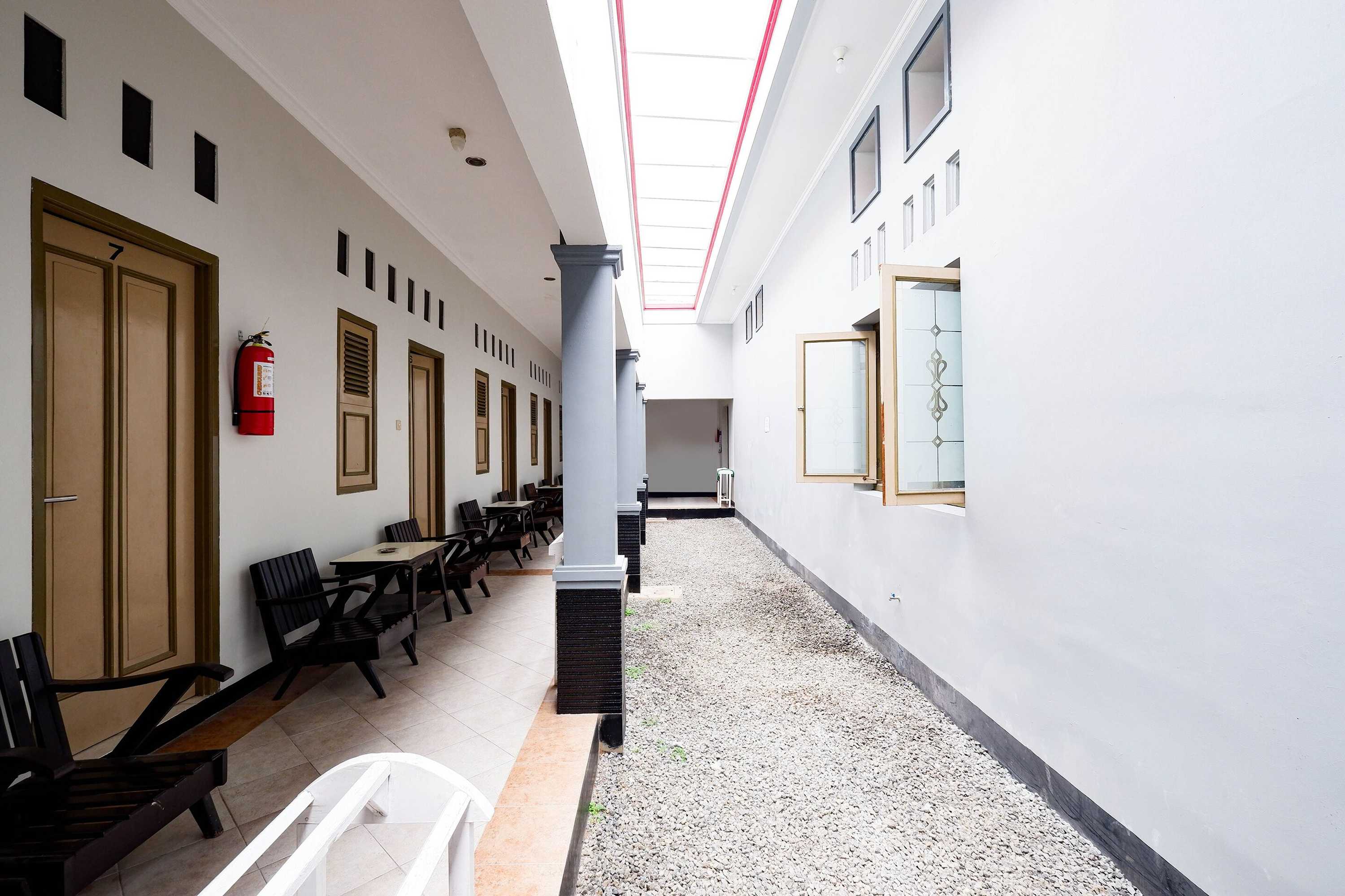 Gift card for Super Oyo 2436 Hotel Kencana