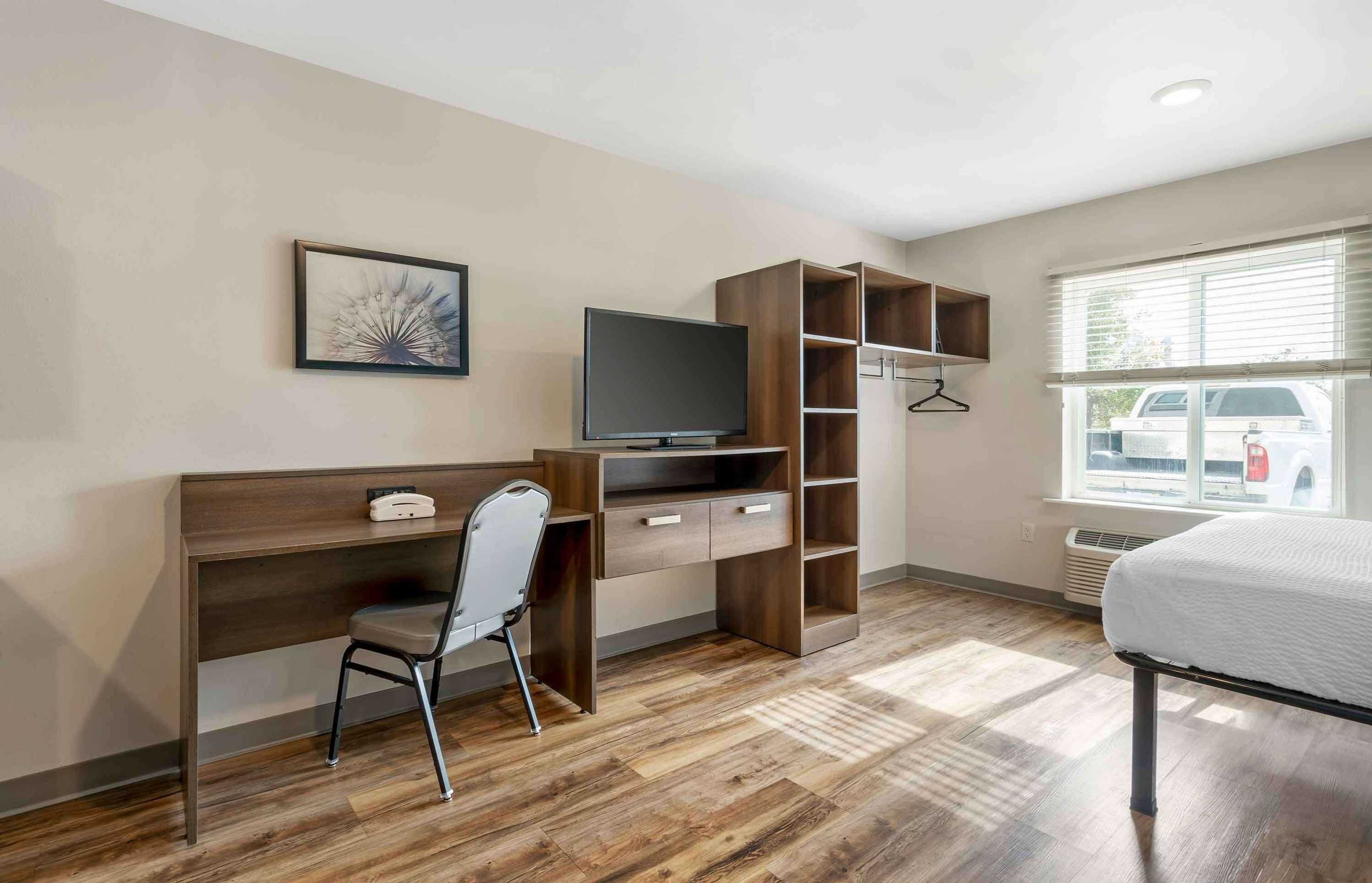 Gift card for Extended Stay America Suites - Philadelphia - Plymouth Meeting - West Gift card for Extended Stay America Suites - Philadelphia - Plymouth Meeting - West