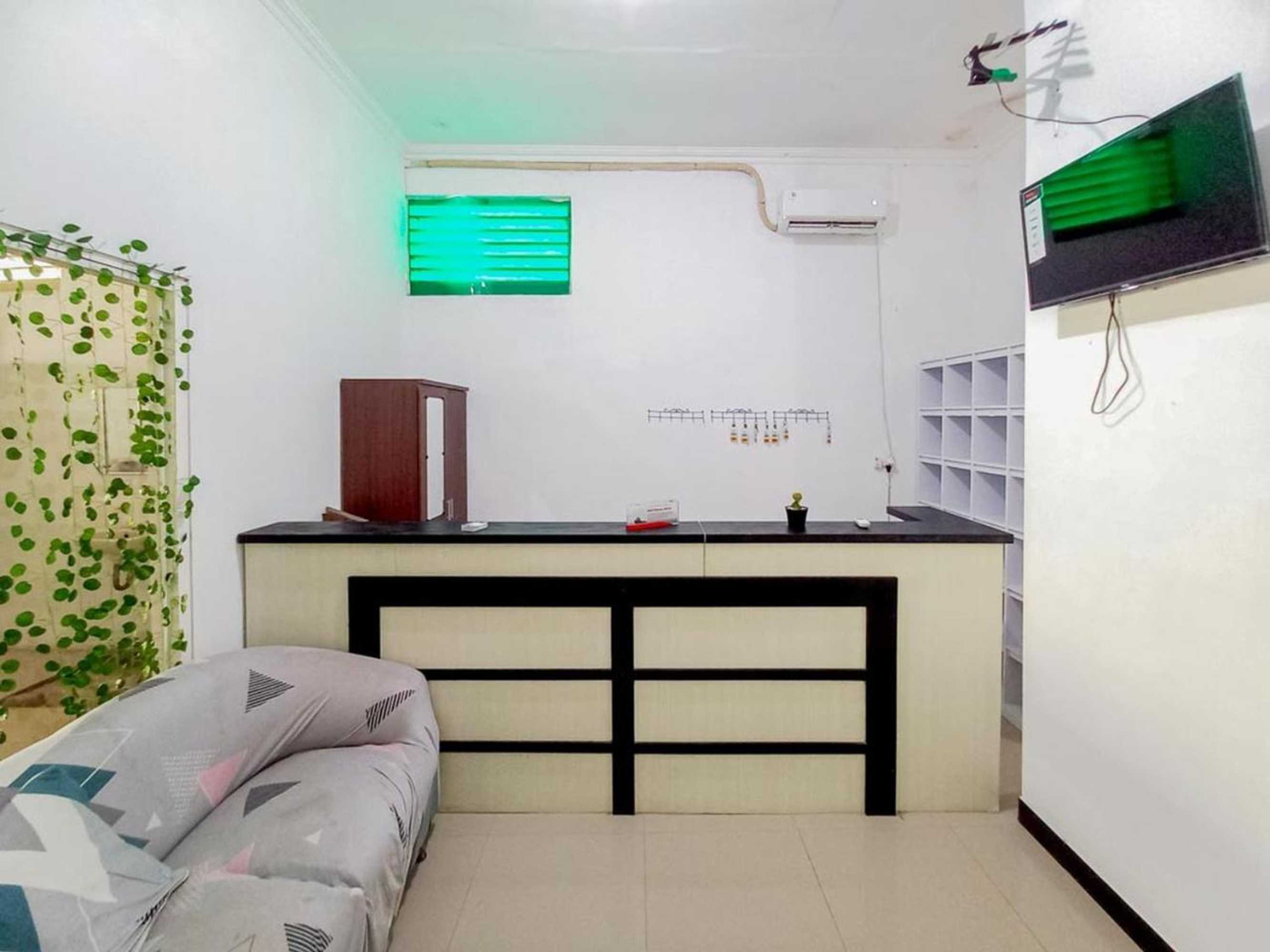 Gift card for Homestay Bahari Near Wisata Bahari Tlocor Sidoarjo Mitra Reddoorz Gift card for Homestay Bahari Near Wisata Bahari Tlocor Sidoarjo Mitra Reddoorz