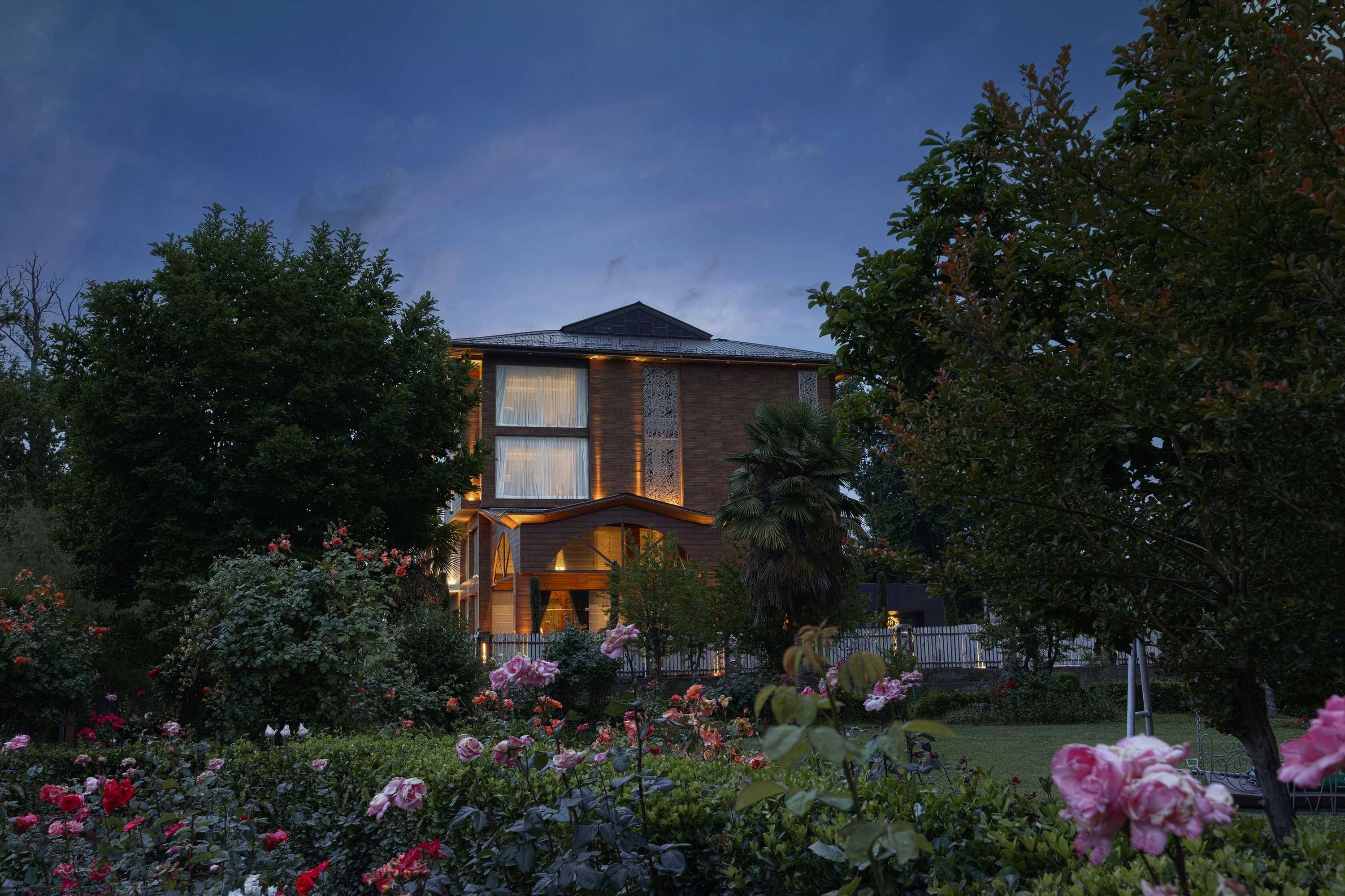 Gift card for Welcomheritage Grand Srinagar Gift card for Welcomheritage Grand Srinagar