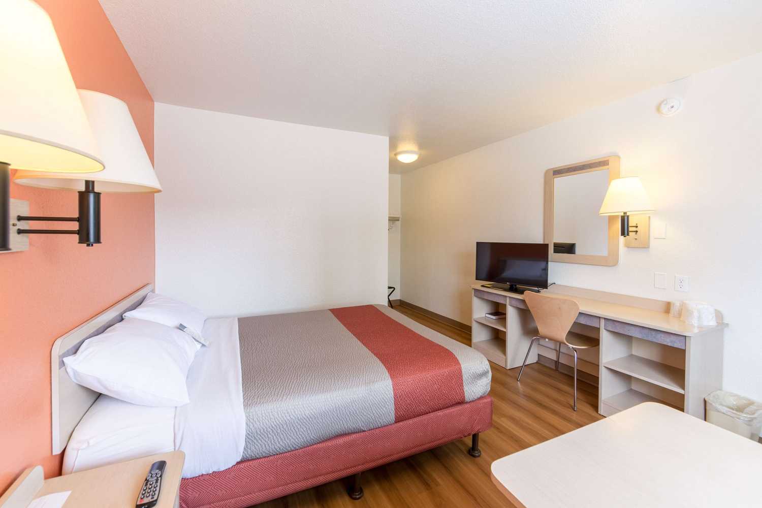 Gift card for Motel 6 Klamath Falls, OR Gift card for Motel 6 Klamath Falls, OR