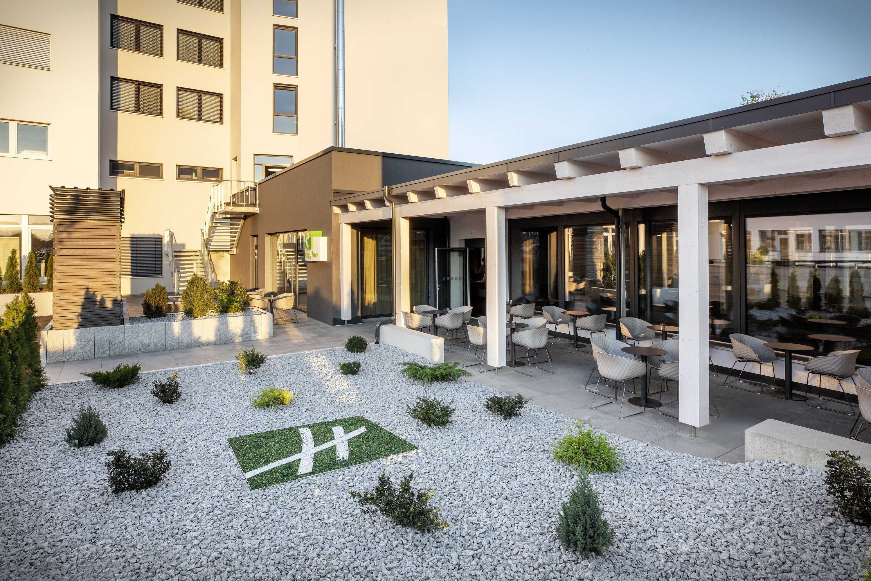 Gift card for Holiday Inn Villingen - Schwenningen by Ihg Gift card for Holiday Inn Villingen - Schwenningen by Ihg