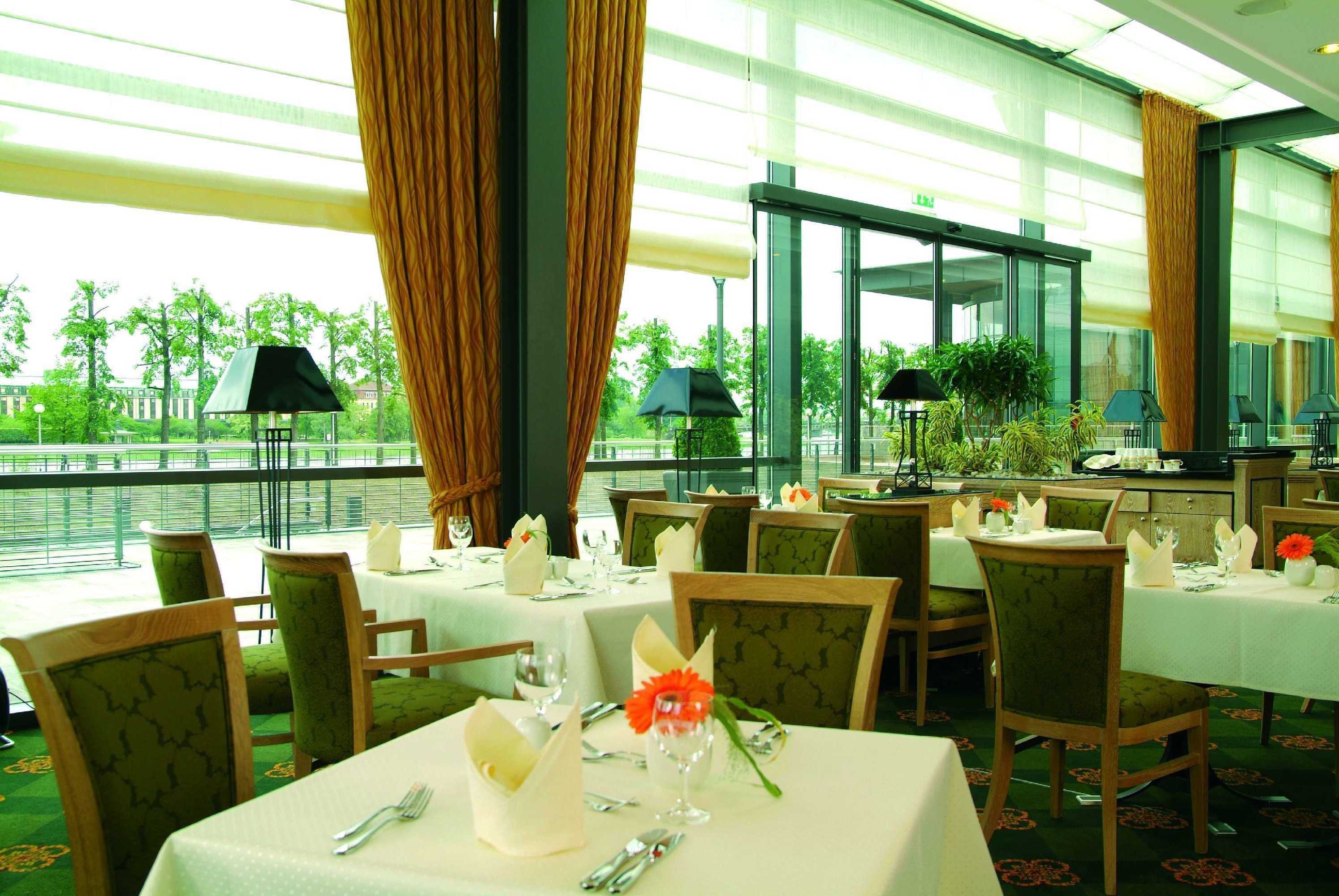 Gift card for Maritim Hotel & Internationales Congress Center Dresden