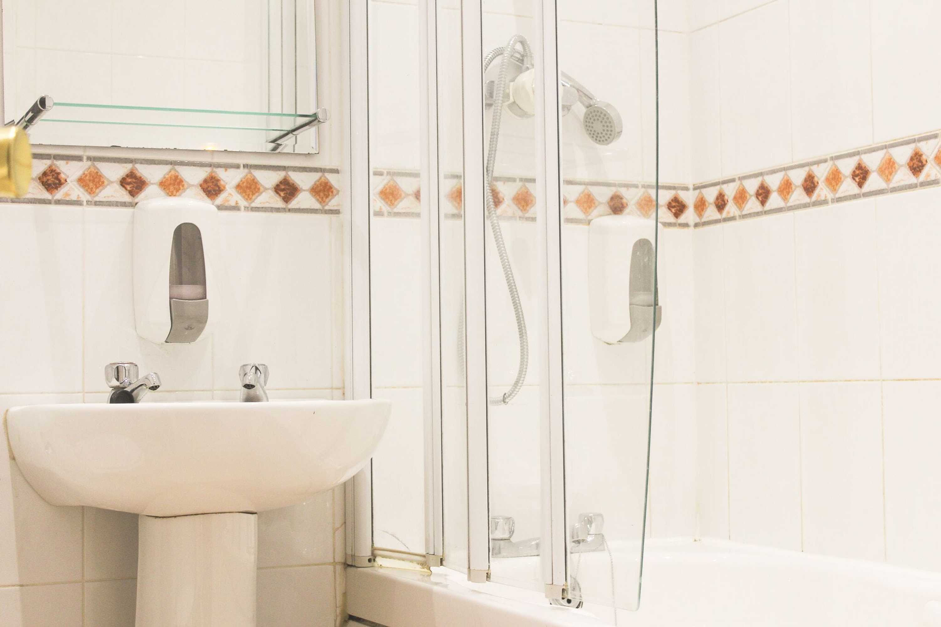 Gift card for Consort Hotel