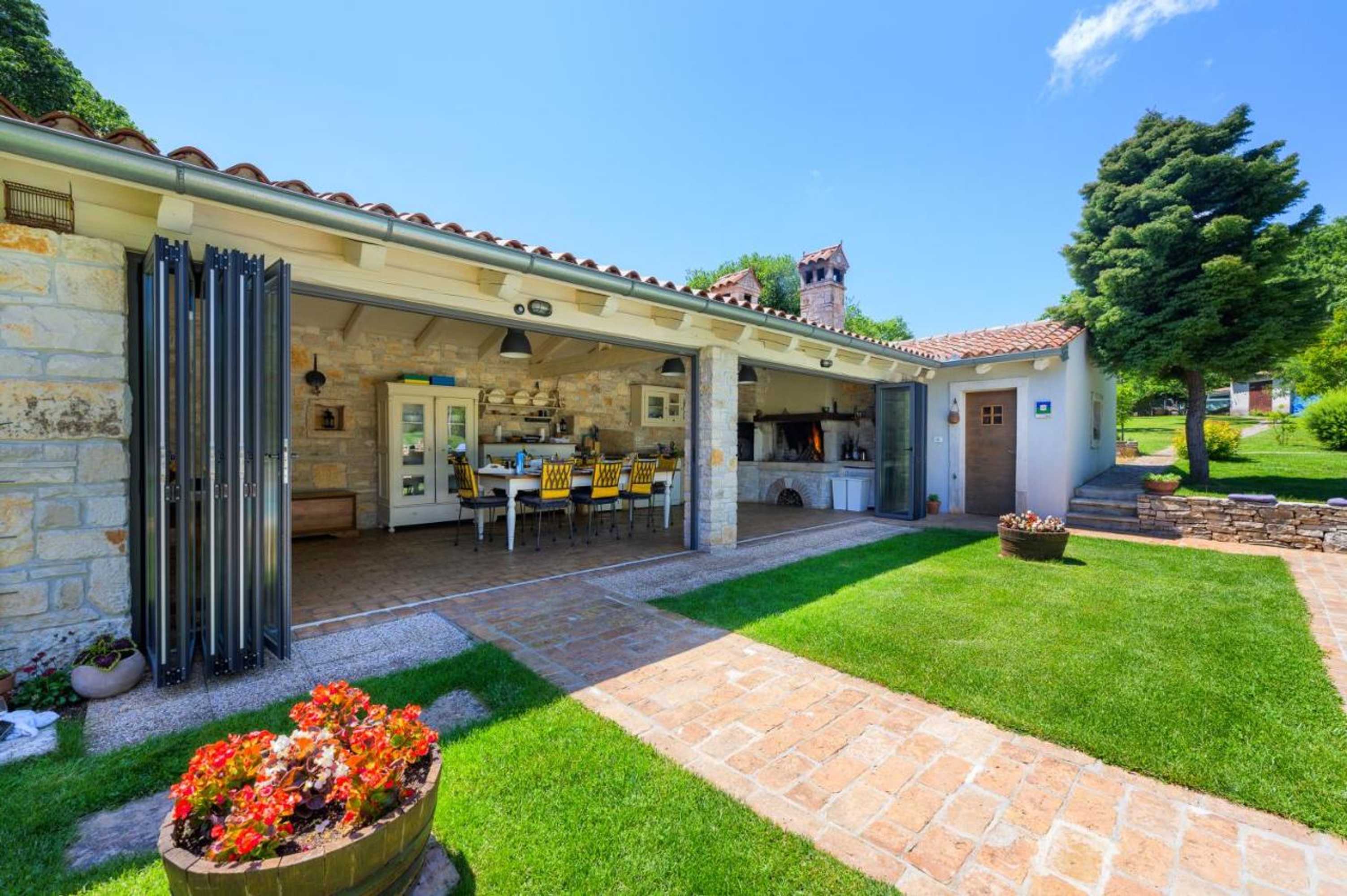 Gift card for Villa Lipa