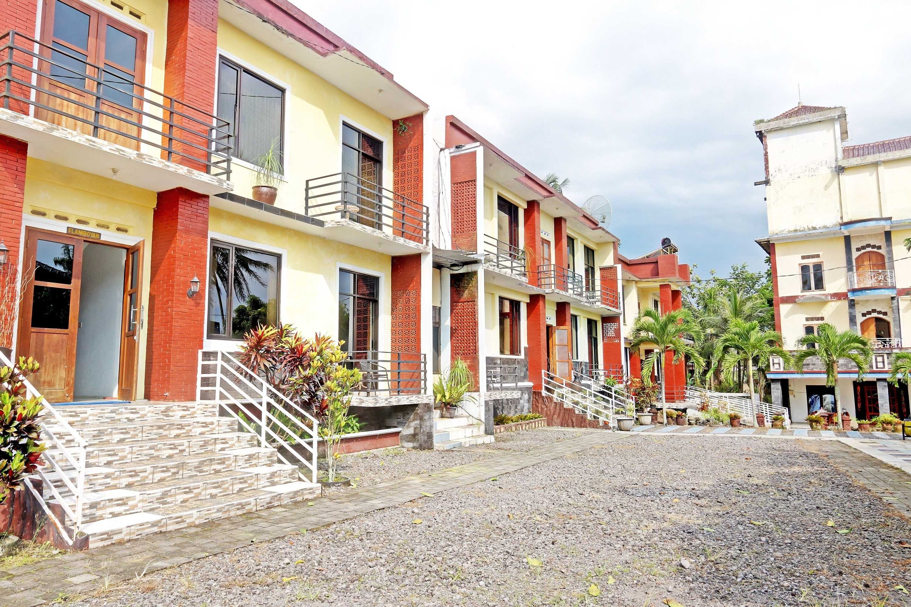 Gift card for Oyo 90878 Pakem Sari Hotel & Convetion