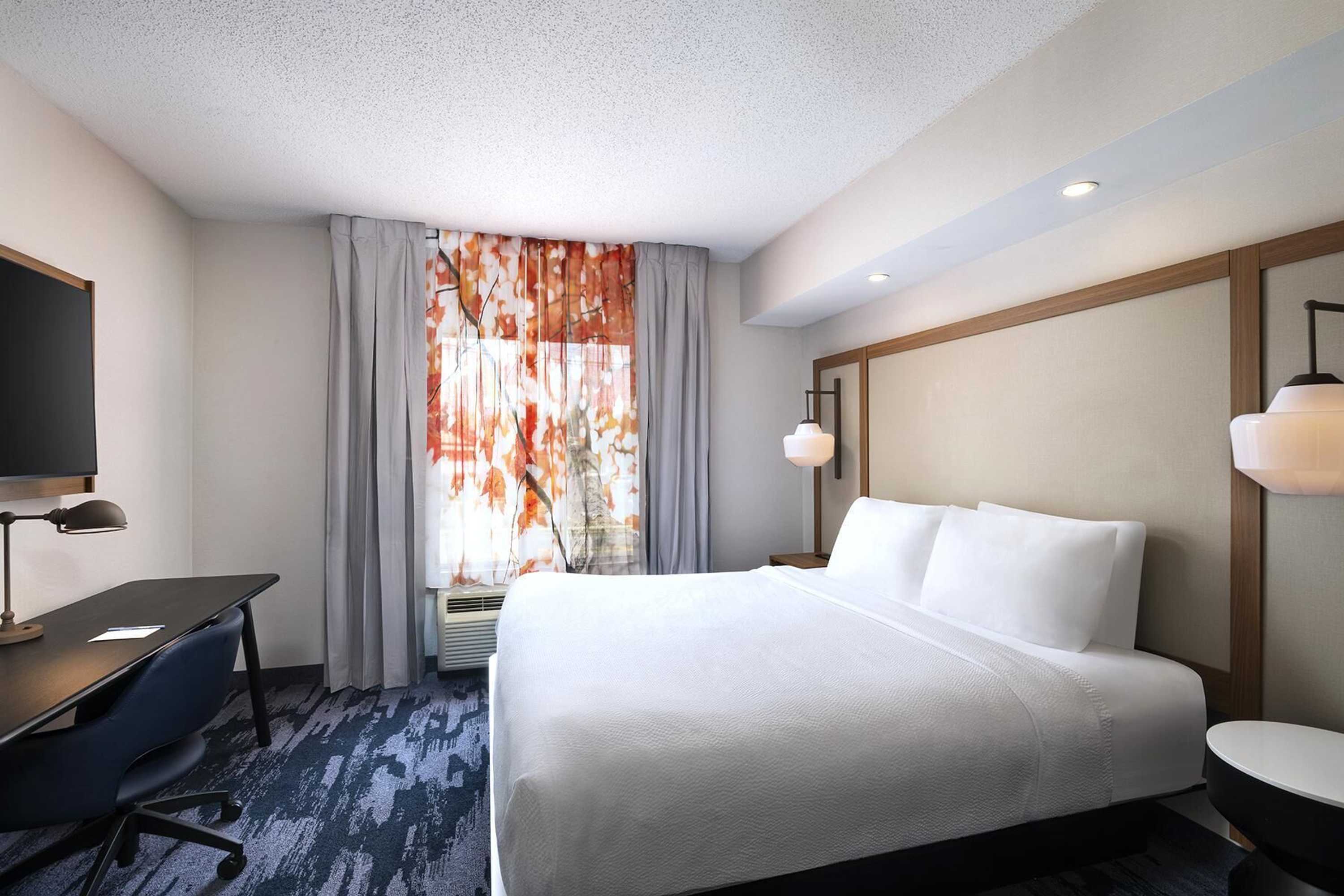 Gift card for Fairfield Inn & Suites by Marriott Edison-South Plainfield