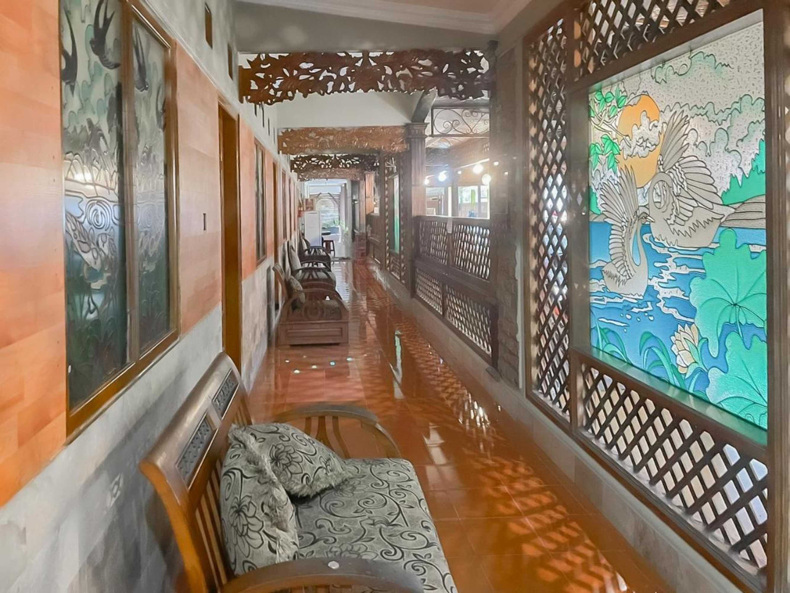 Gift card for Bumi Eyang Enin Homestay Syariah by Oyo Rooms