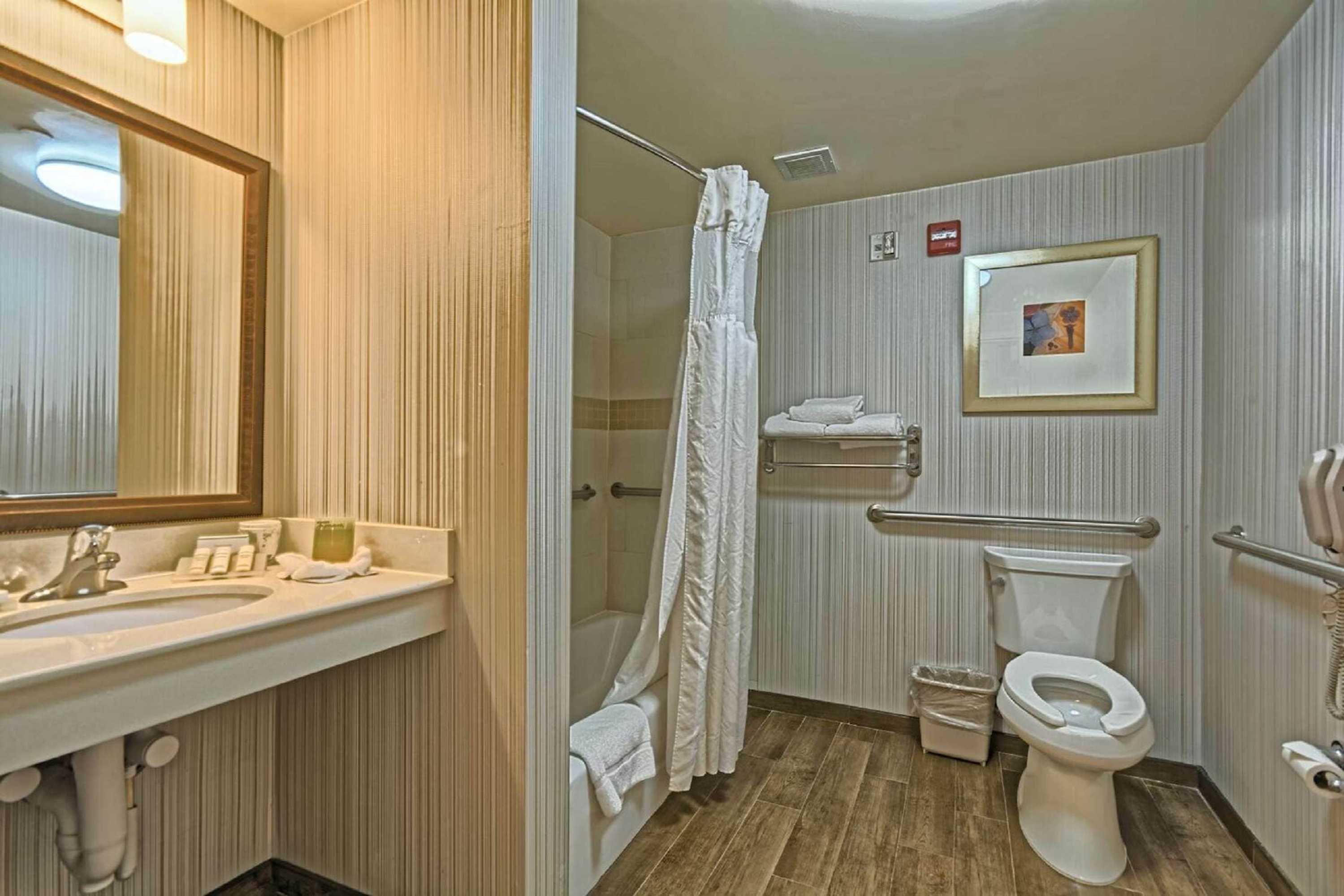 Gift card for Hilton Garden Inn Mt. Laurel Gift card for Hilton Garden Inn Mt. Laurel