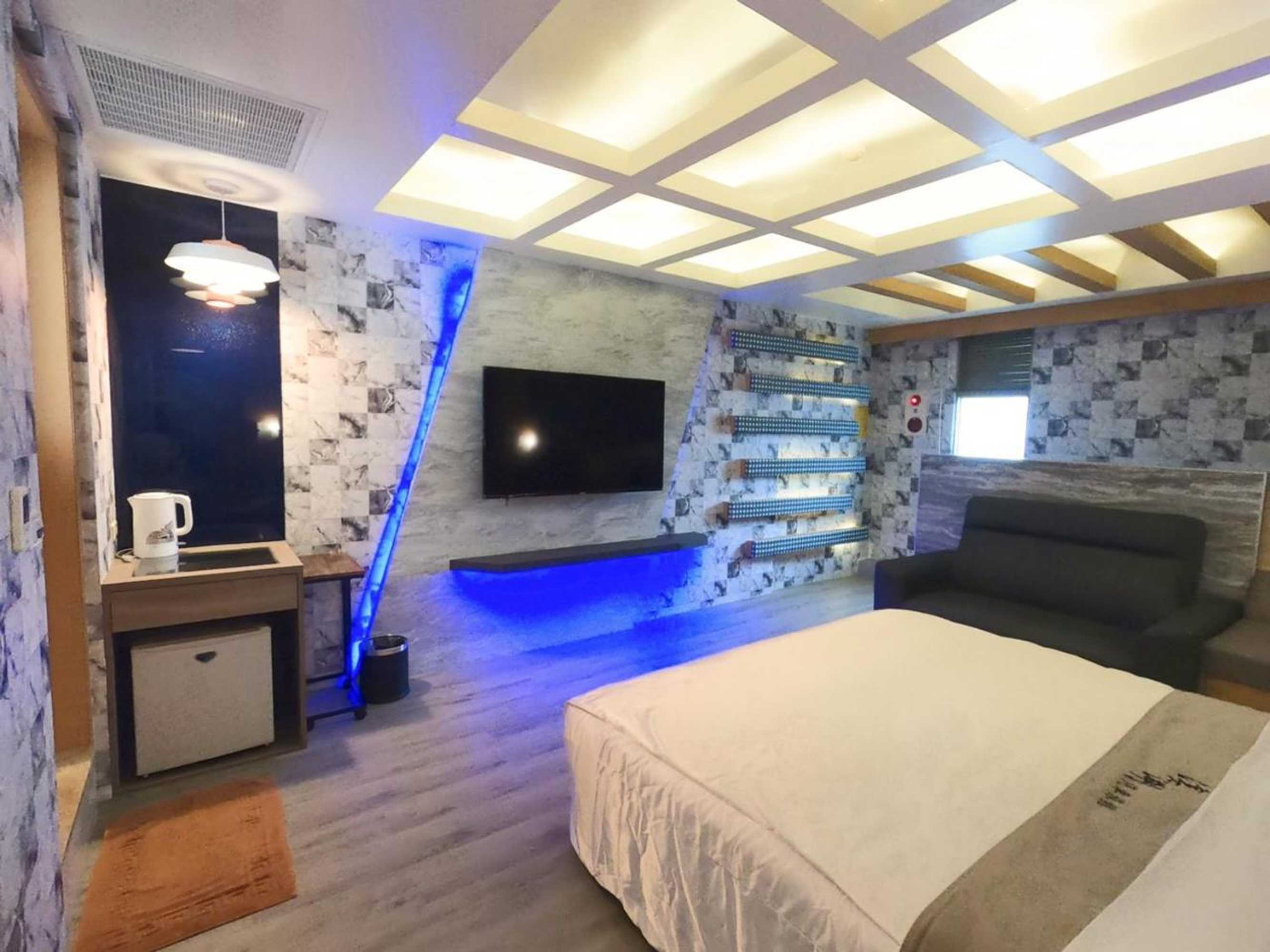 Gift card for Shihua Motel