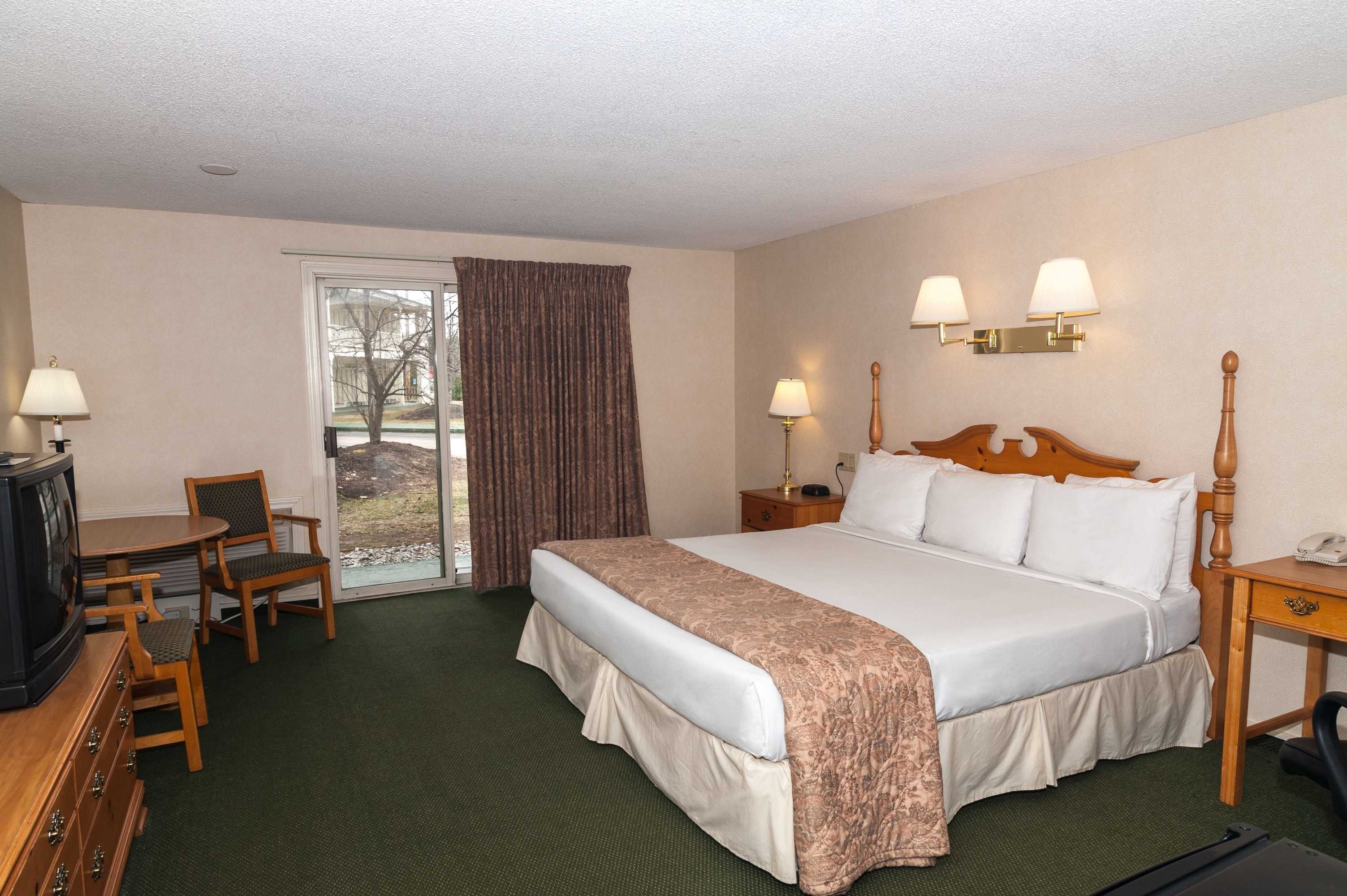 Gift card for Green Granite Inn, Ascend Hotel Collection Gift card for Green Granite Inn, Ascend Hotel Collection