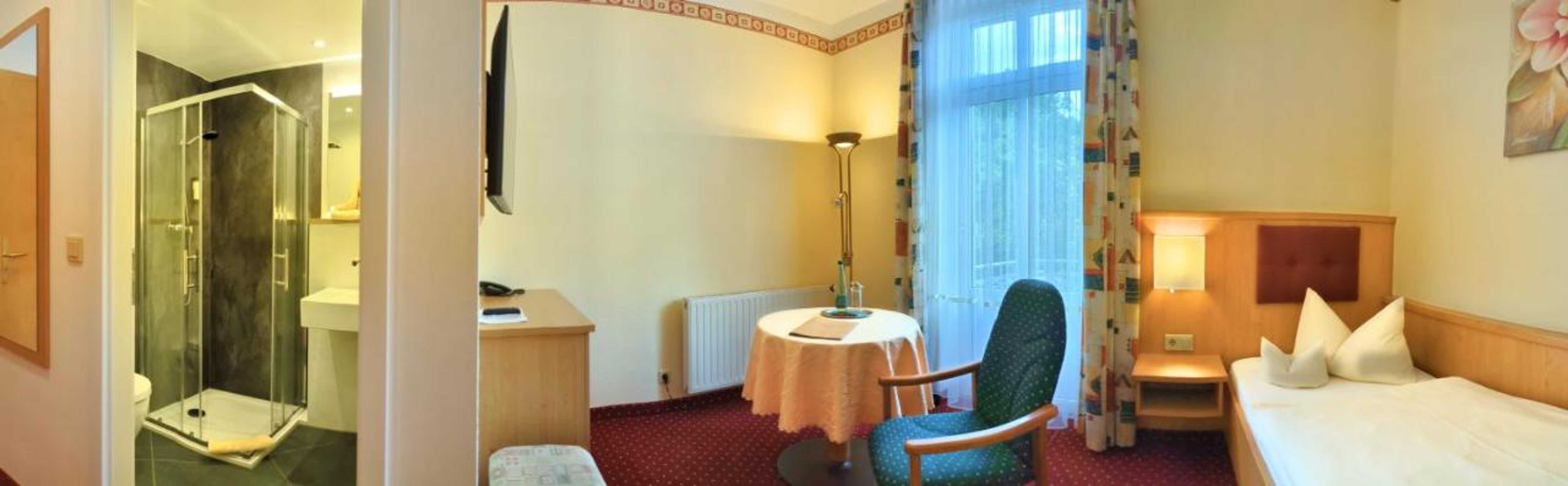 Gift card for Hotel-Pension Vier Jahreszeiten