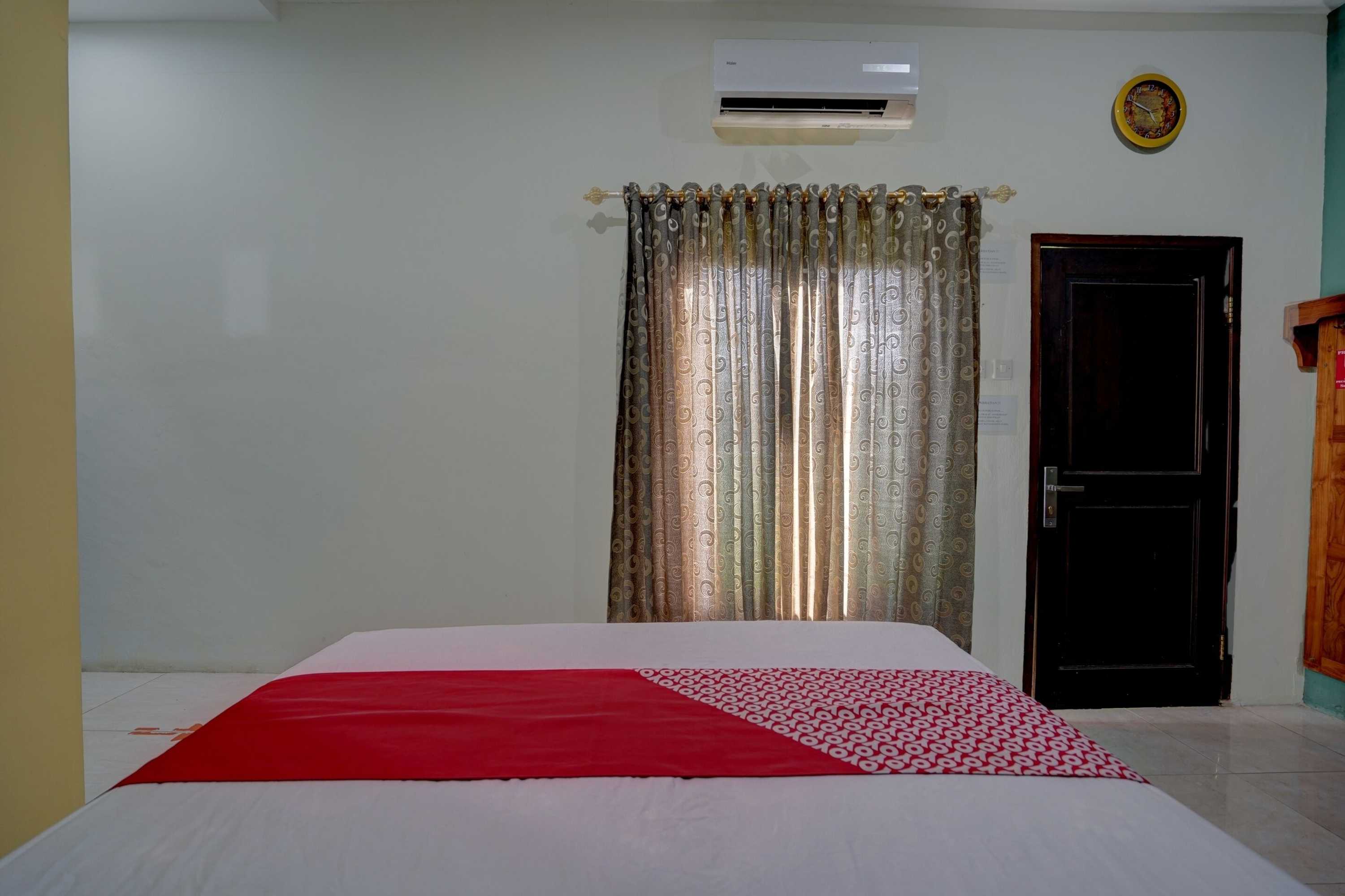 Gift card for Oyo 92896 Hotel Sahabat Syariah Near Plasa Telkom Bawean Gift card for Oyo 92896 Hotel Sahabat Syariah Near Plasa Telkom Bawean