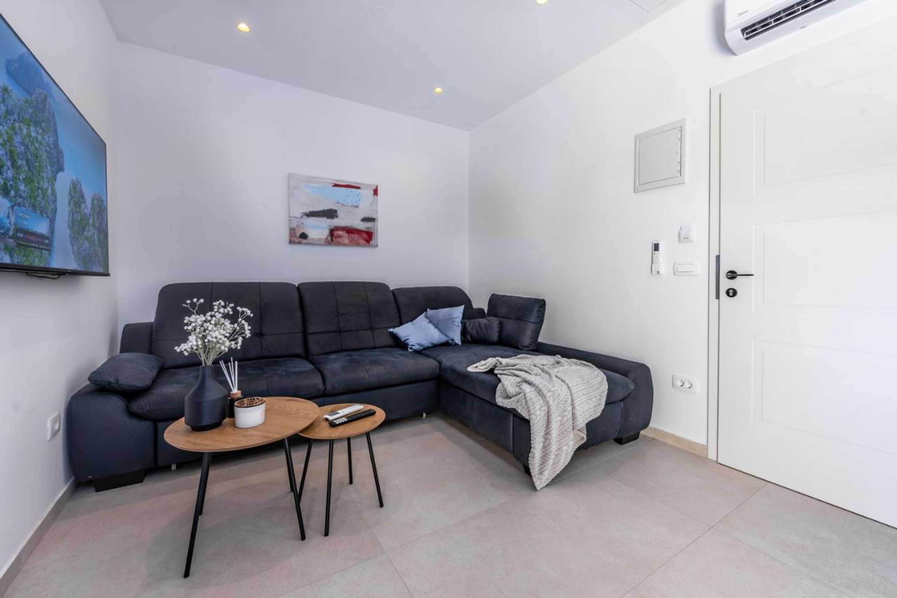 Gift card for Rooms With Free Parking