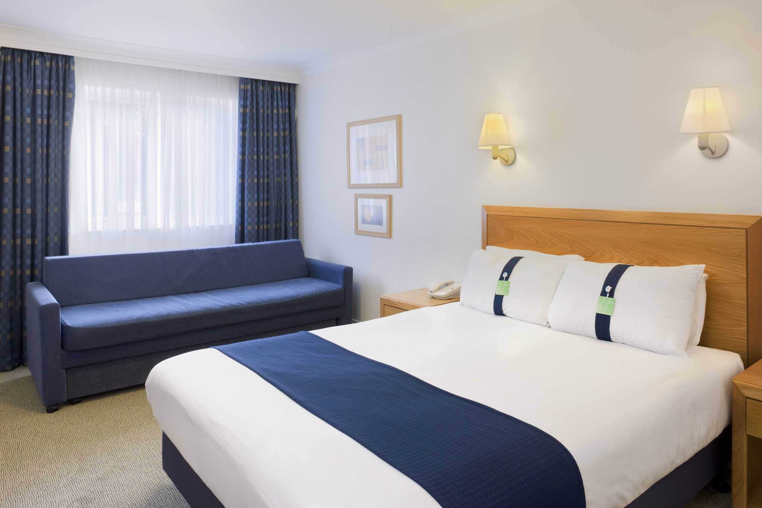 Gift card for Holiday Inn Ashford Central by Ihg Gift card for Holiday Inn Ashford Central by Ihg