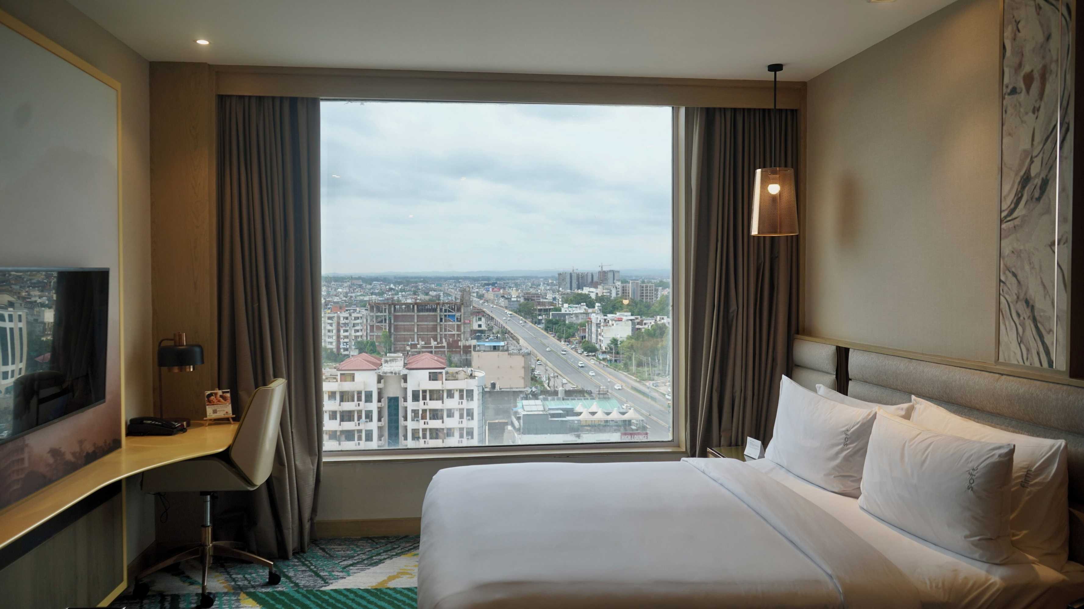 Gift card for Holiday Inn Chandigarh Zirakpur by Ihg Gift card for Holiday Inn Chandigarh Zirakpur by Ihg