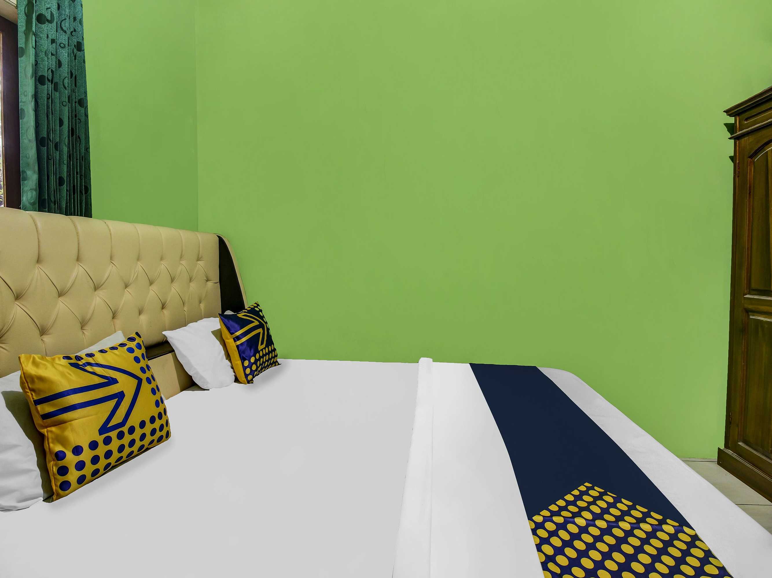 Gift card for Oyo Homes 91153 Desa Wisata Kawasen Gift card for Oyo Homes 91153 Desa Wisata Kawasen