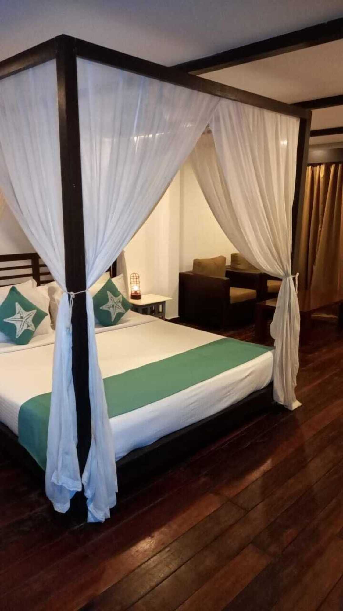 Gift card for Sinq Beach Morjim Gift card for Sinq Beach Morjim