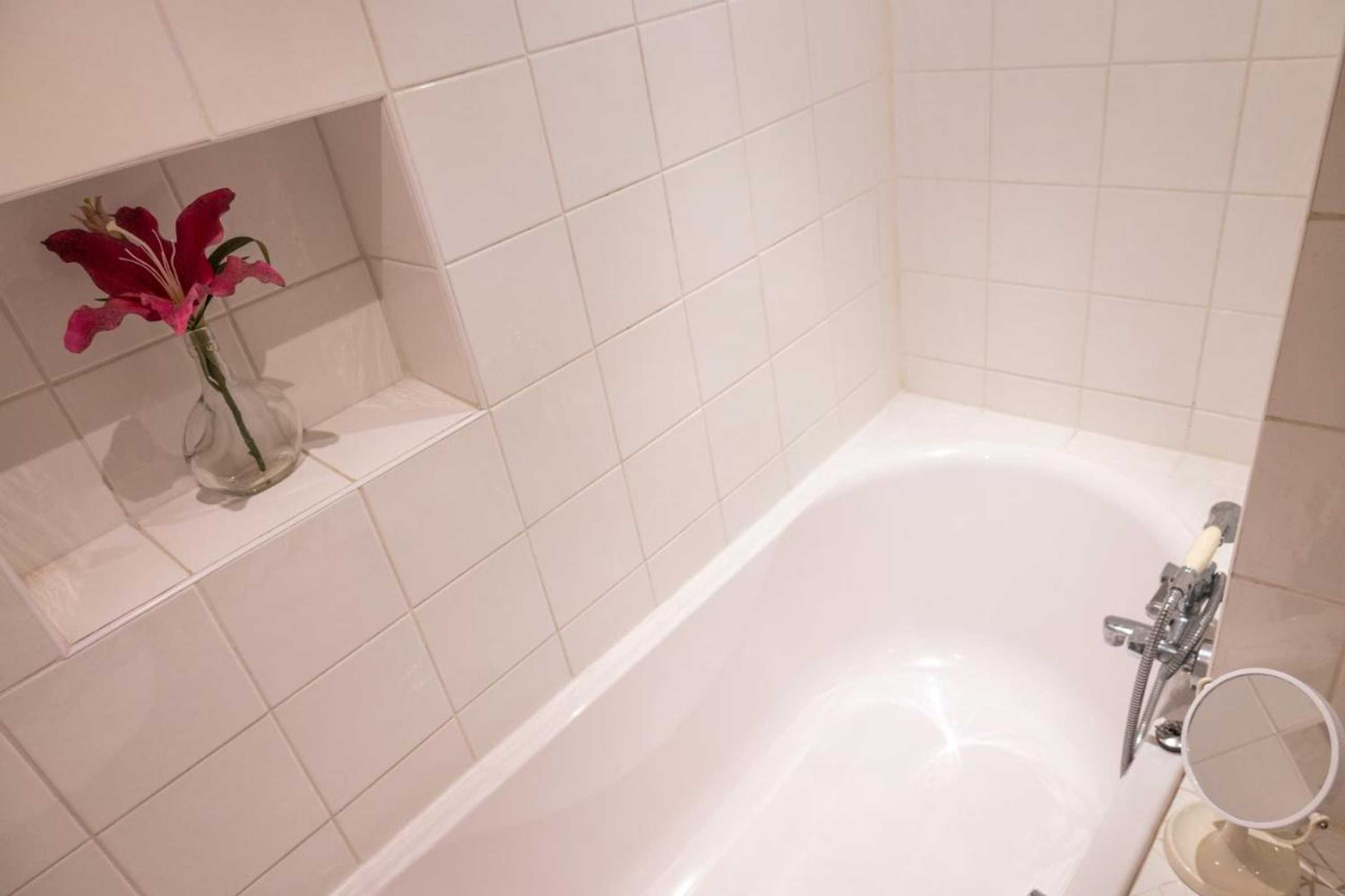Gift card for Bed & Breakfast 28 Appartement Met Privé Tuin Gift card for Bed & Breakfast 28 Appartement Met Privé Tuin