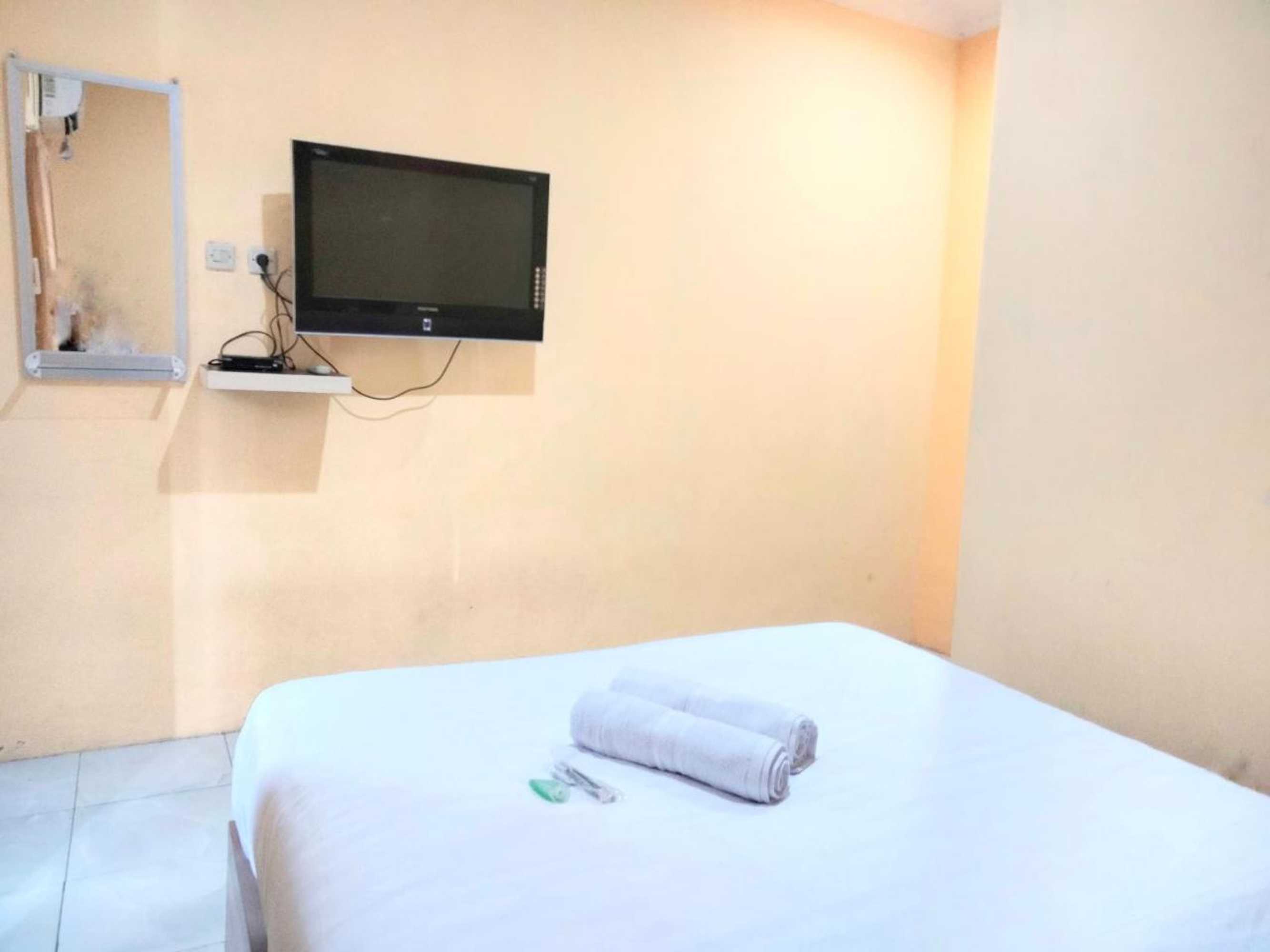 Gift card for Wisma Mutiara Near Alun Alun Demak Mitra Reddoorz