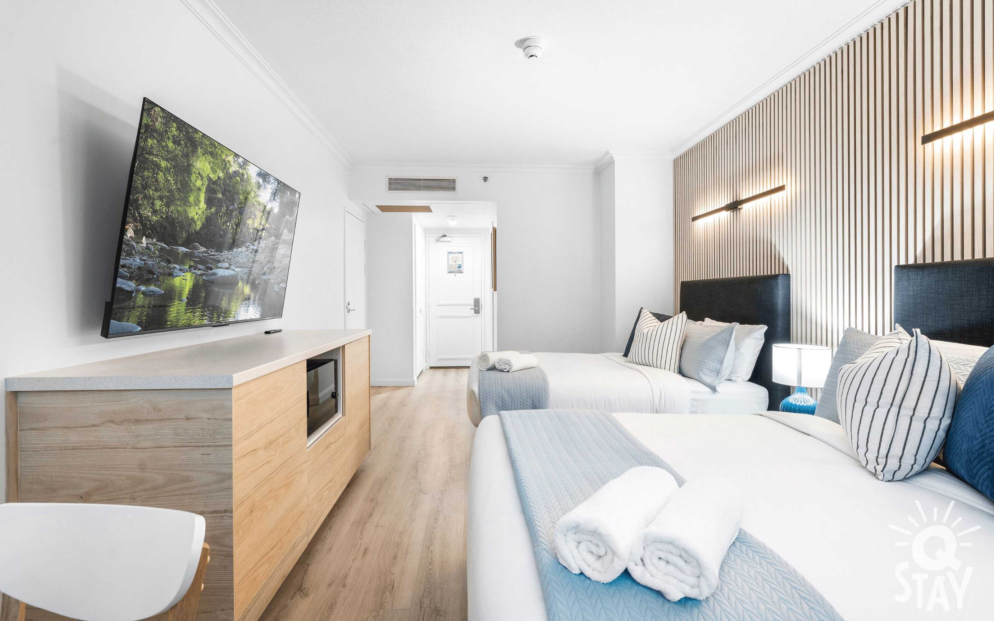 Gift card for Legends Hotel - Heart of Surfers Paradise - Q Stay Gift card for Legends Hotel - Heart of Surfers Paradise - Q Stay