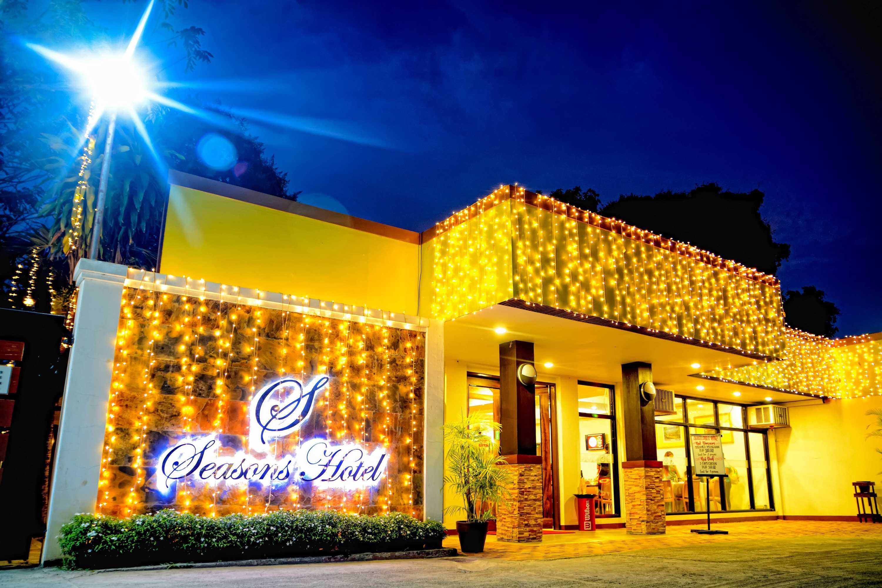 Gift card for Seasons Hotel And Convention Center