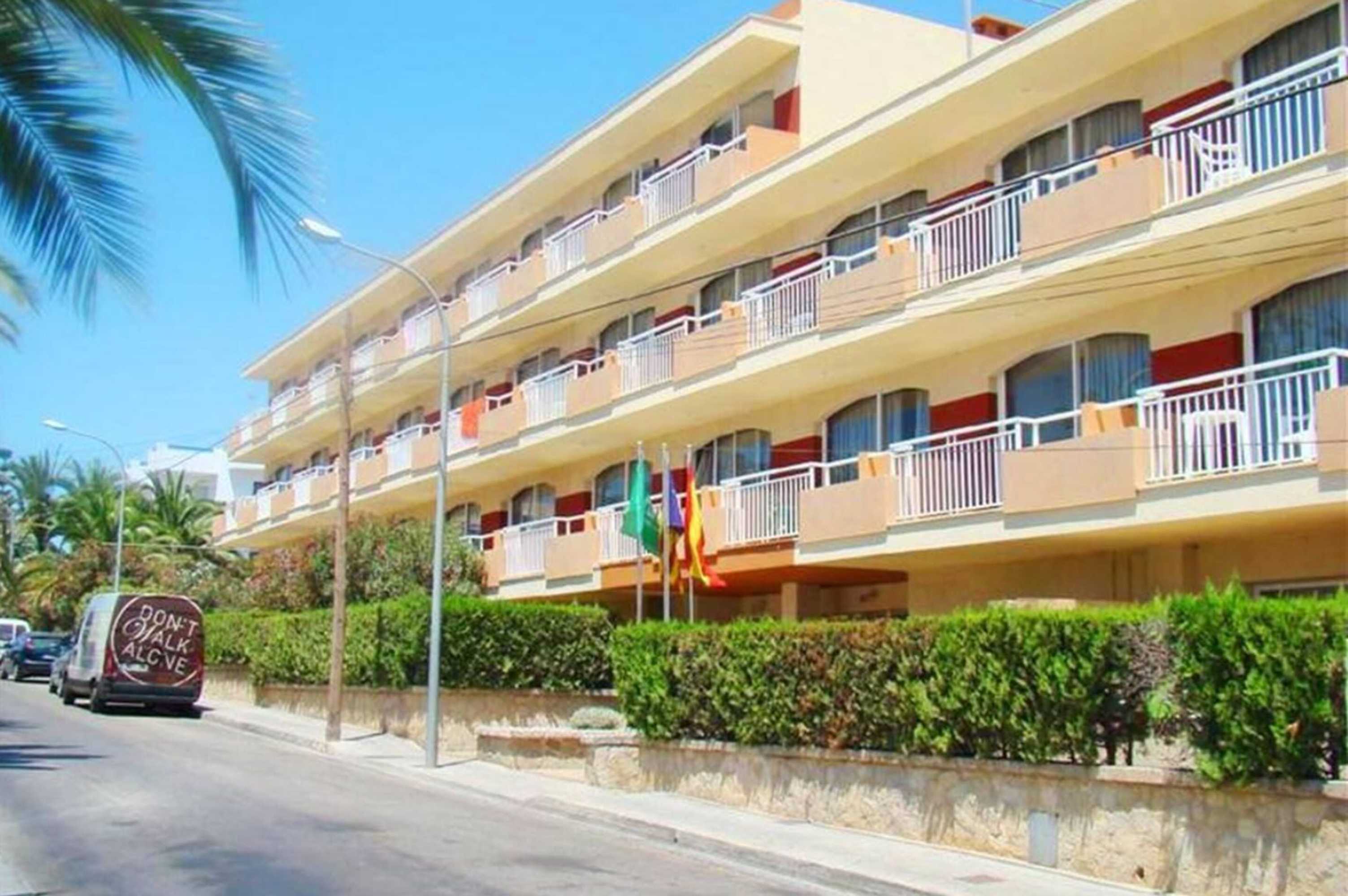 Gift card for Apartamentos Club Simó by Senator Gift card for Apartamentos Club Simó by Senator