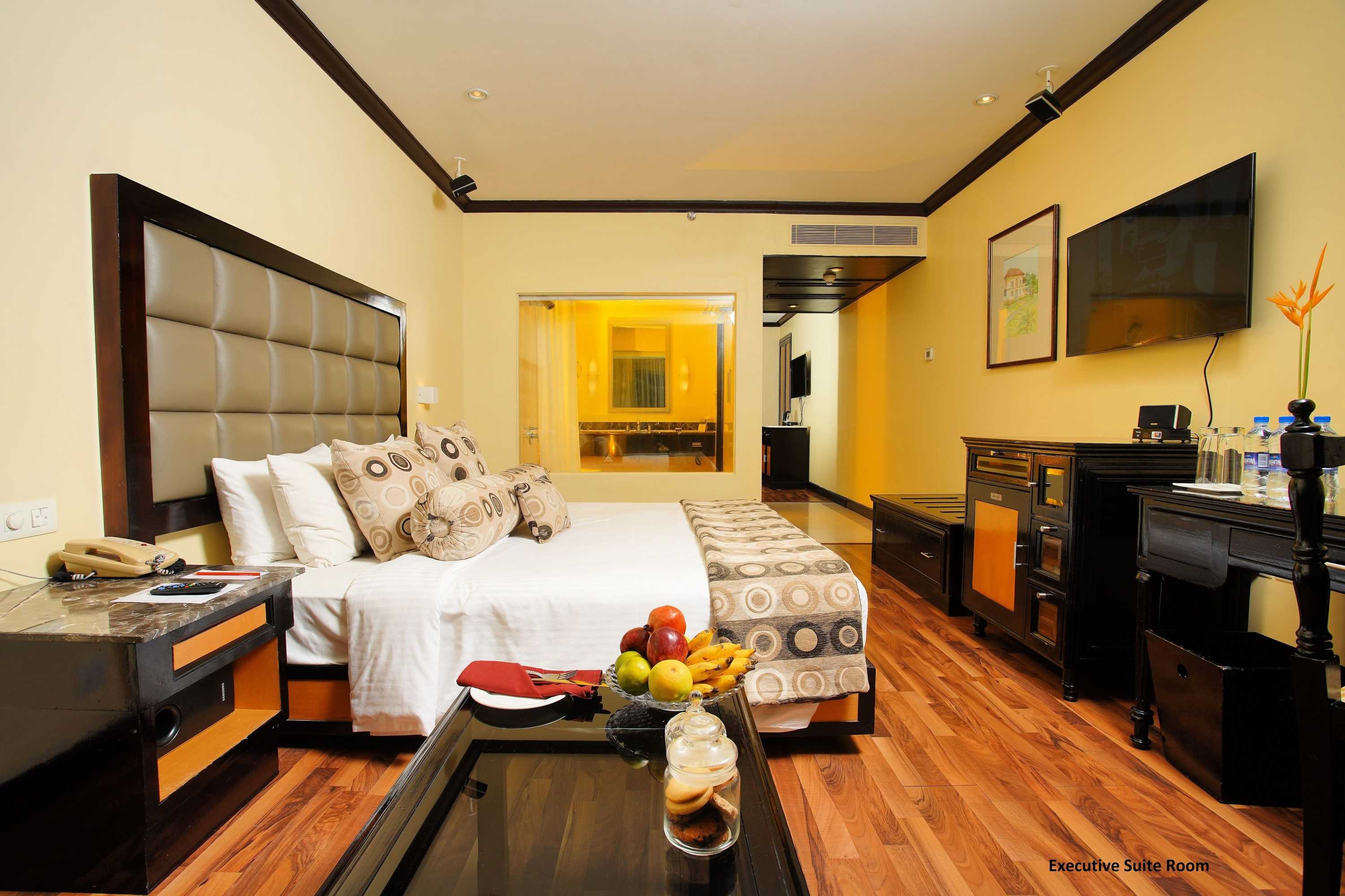 Gift card for Vivanta Ernakulam, Marine Drive Gift card for Vivanta Ernakulam, Marine Drive