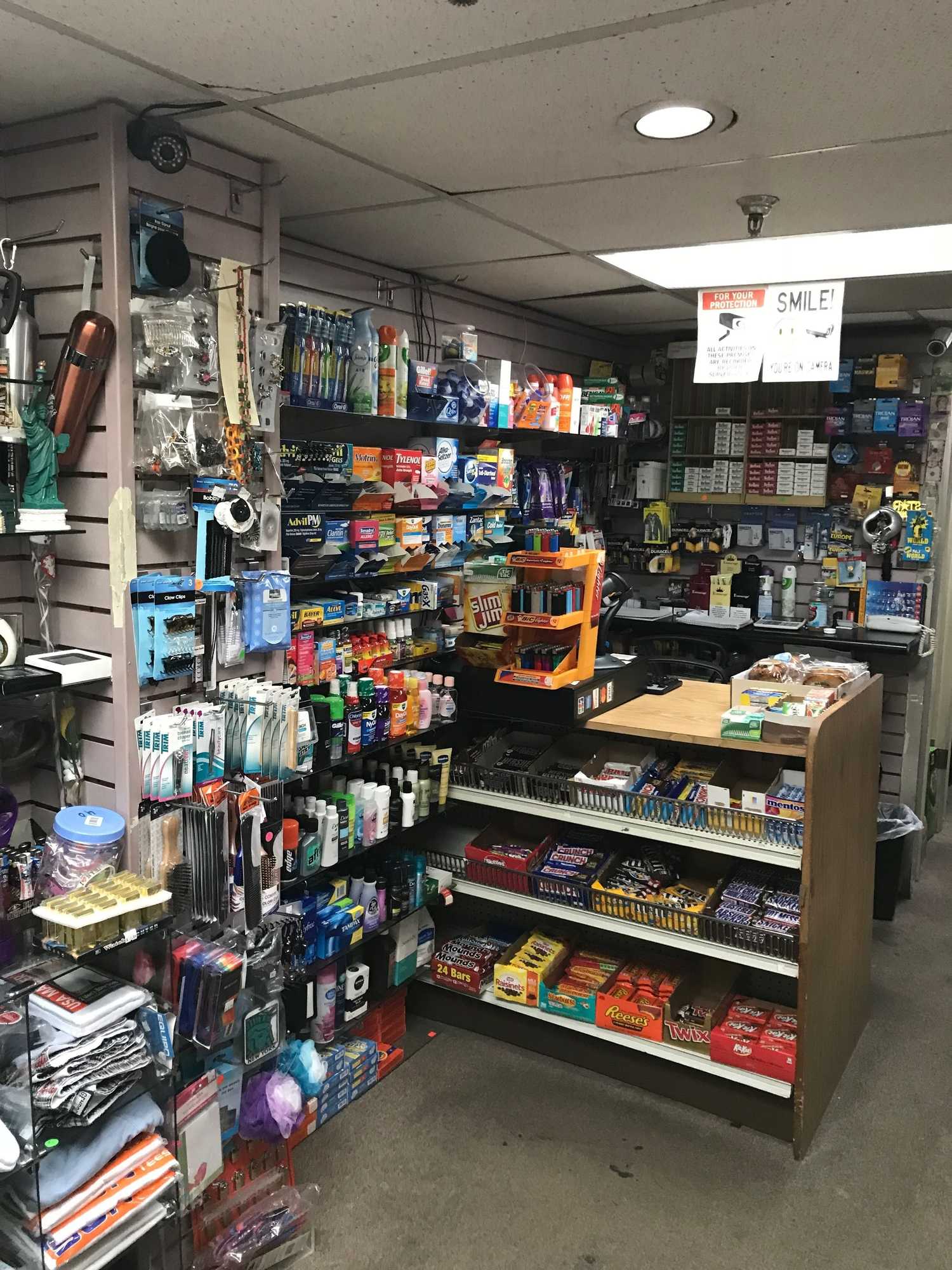 Gift card for Howard Johnson Hotel by Wyndham Newark Airport