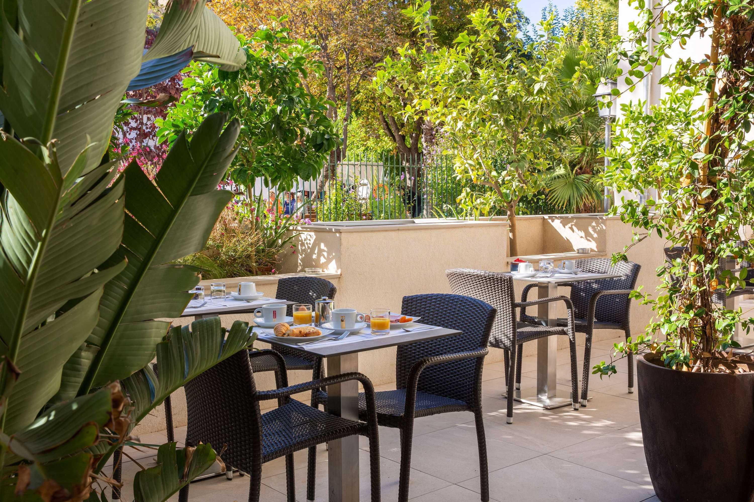 Gift card for Best Western Hotel & Spa Coeur De Cassis Gift card for Best Western Hotel & Spa Coeur De Cassis